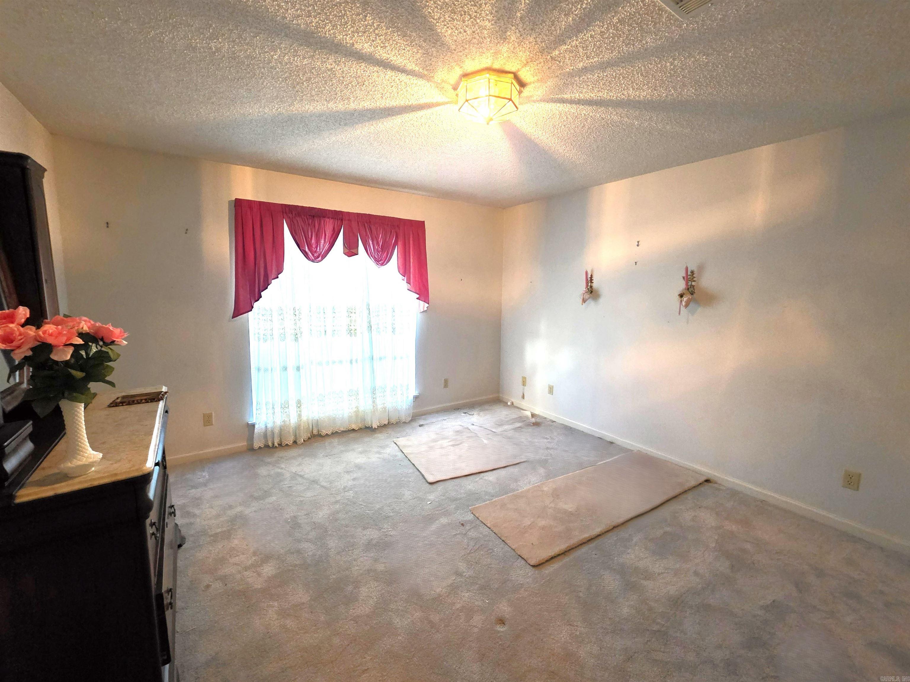 3 Hampton Place  Pine Bluff, AR