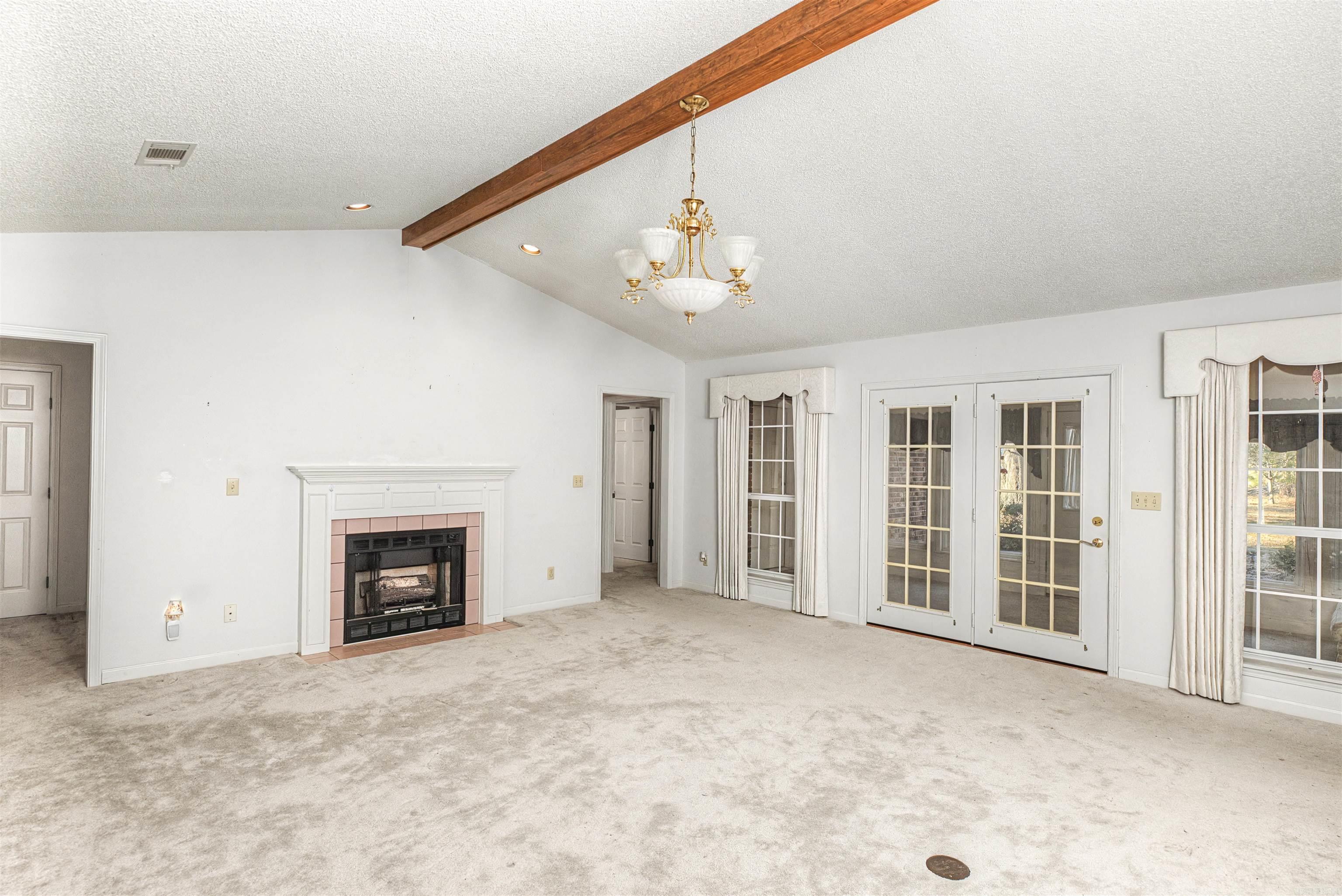 3 Hampton Place  Pine Bluff, AR