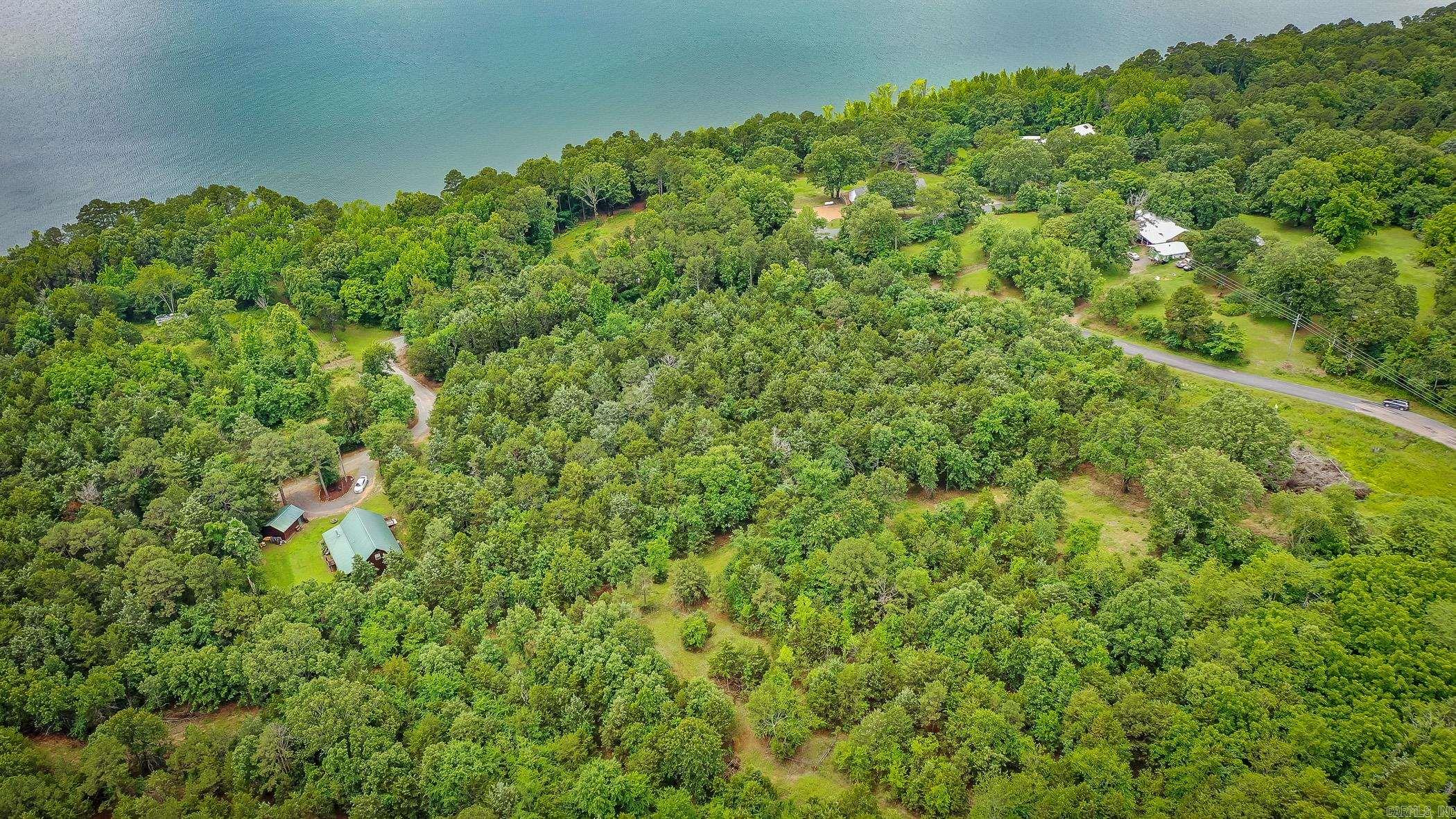 1631 Fox Chase  Greers Ferry, AR