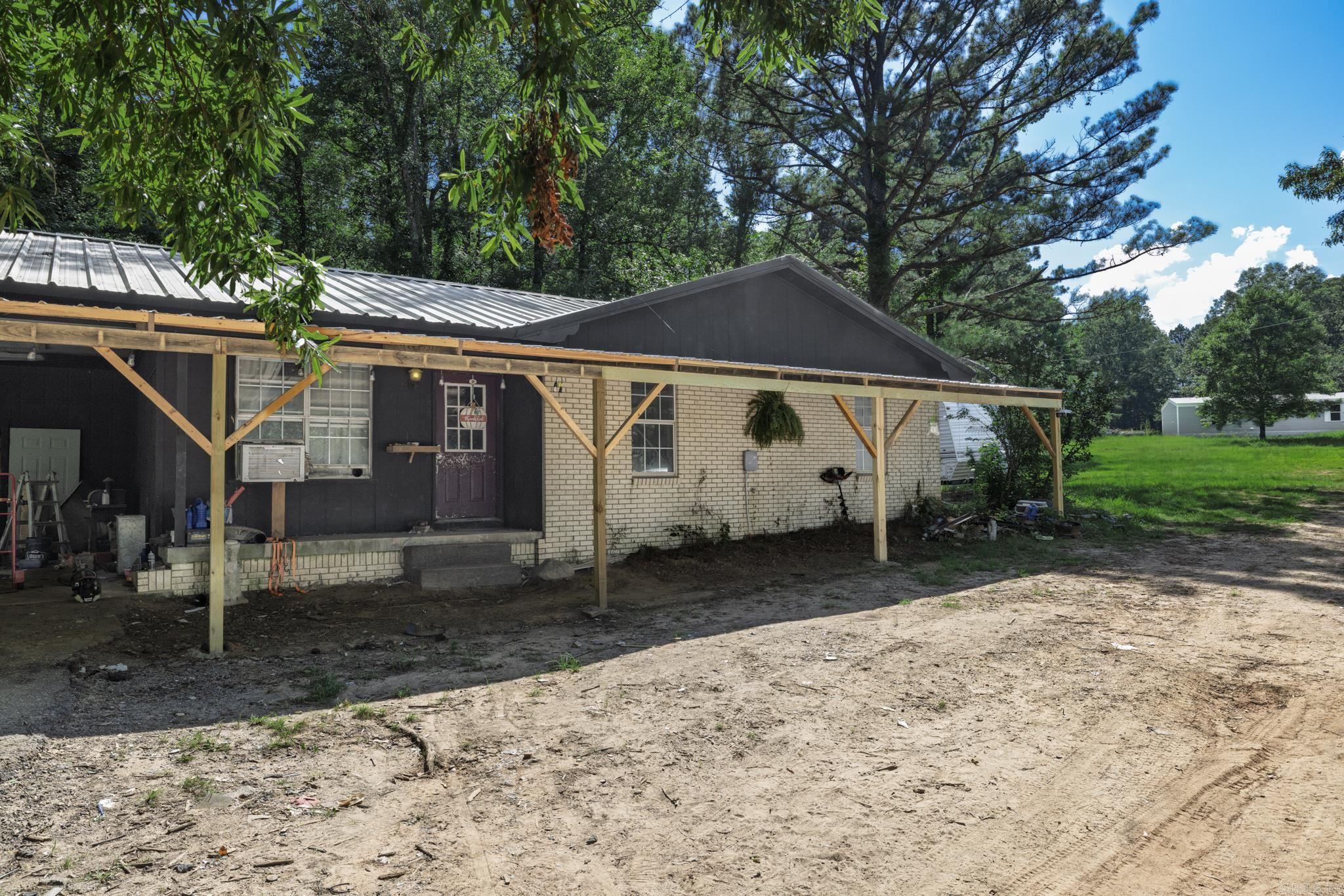 1237 Broken Bow  Bismarck, AR