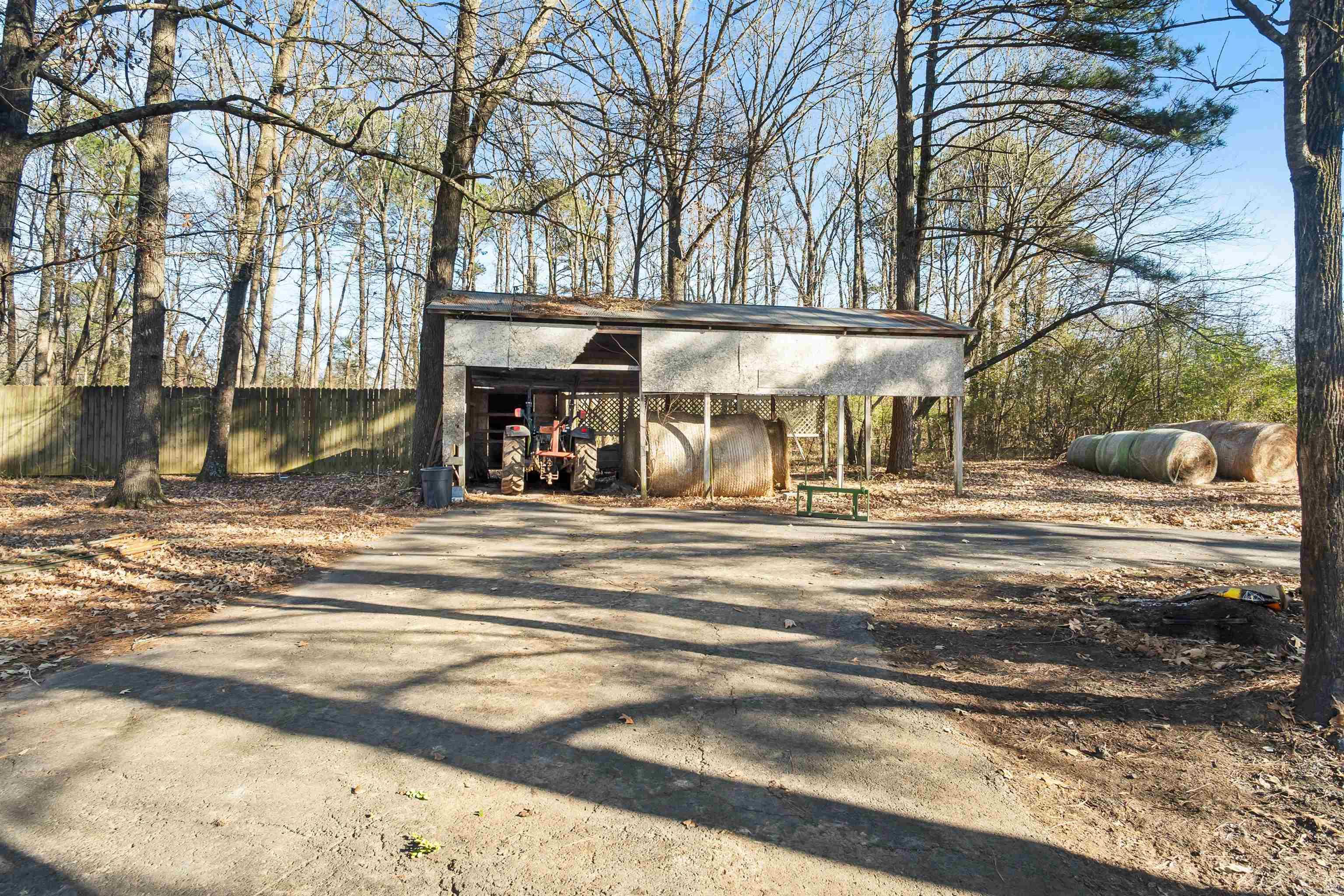 6030 Hwy 319  Austin, AR