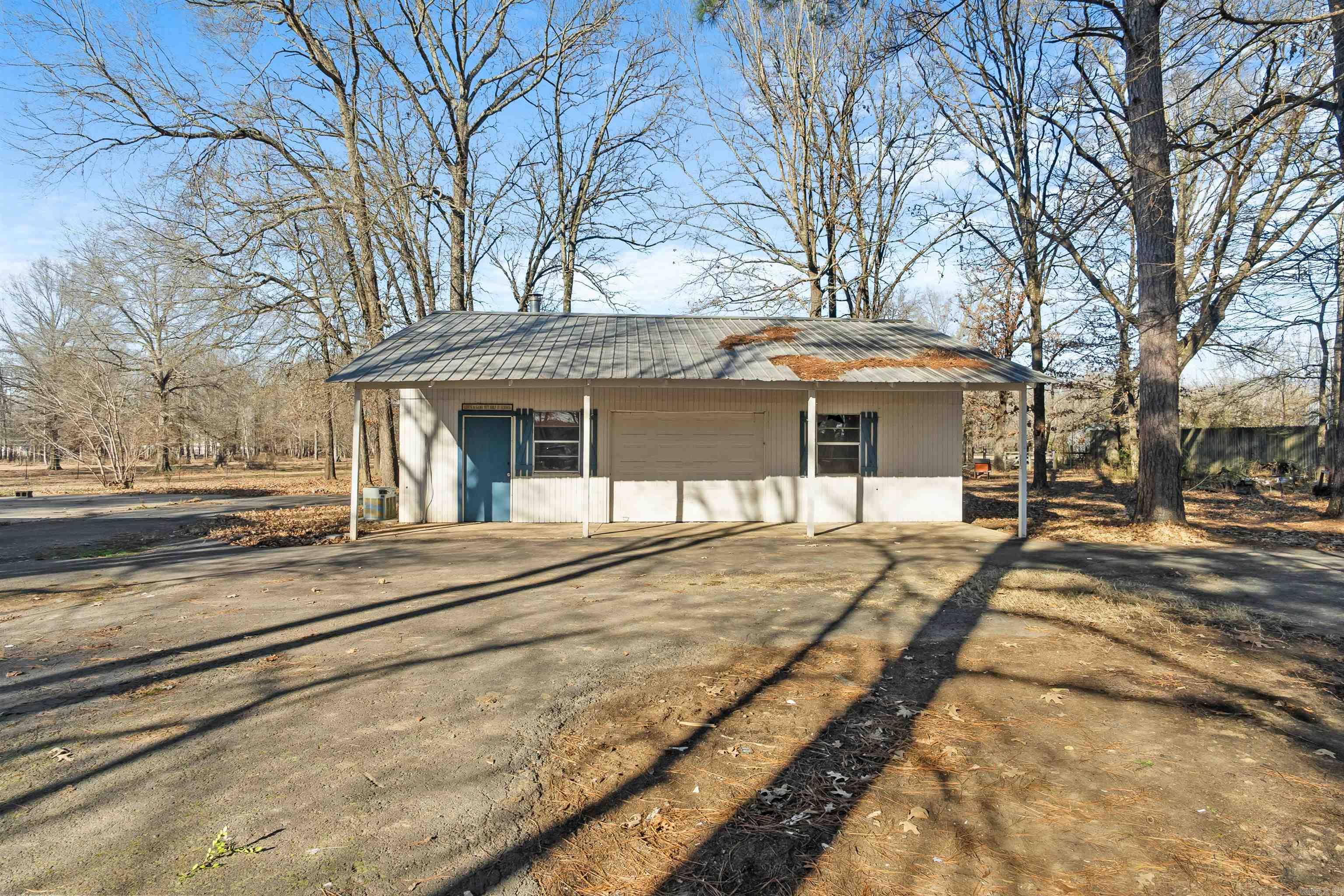 6030 Hwy 319  Austin, AR