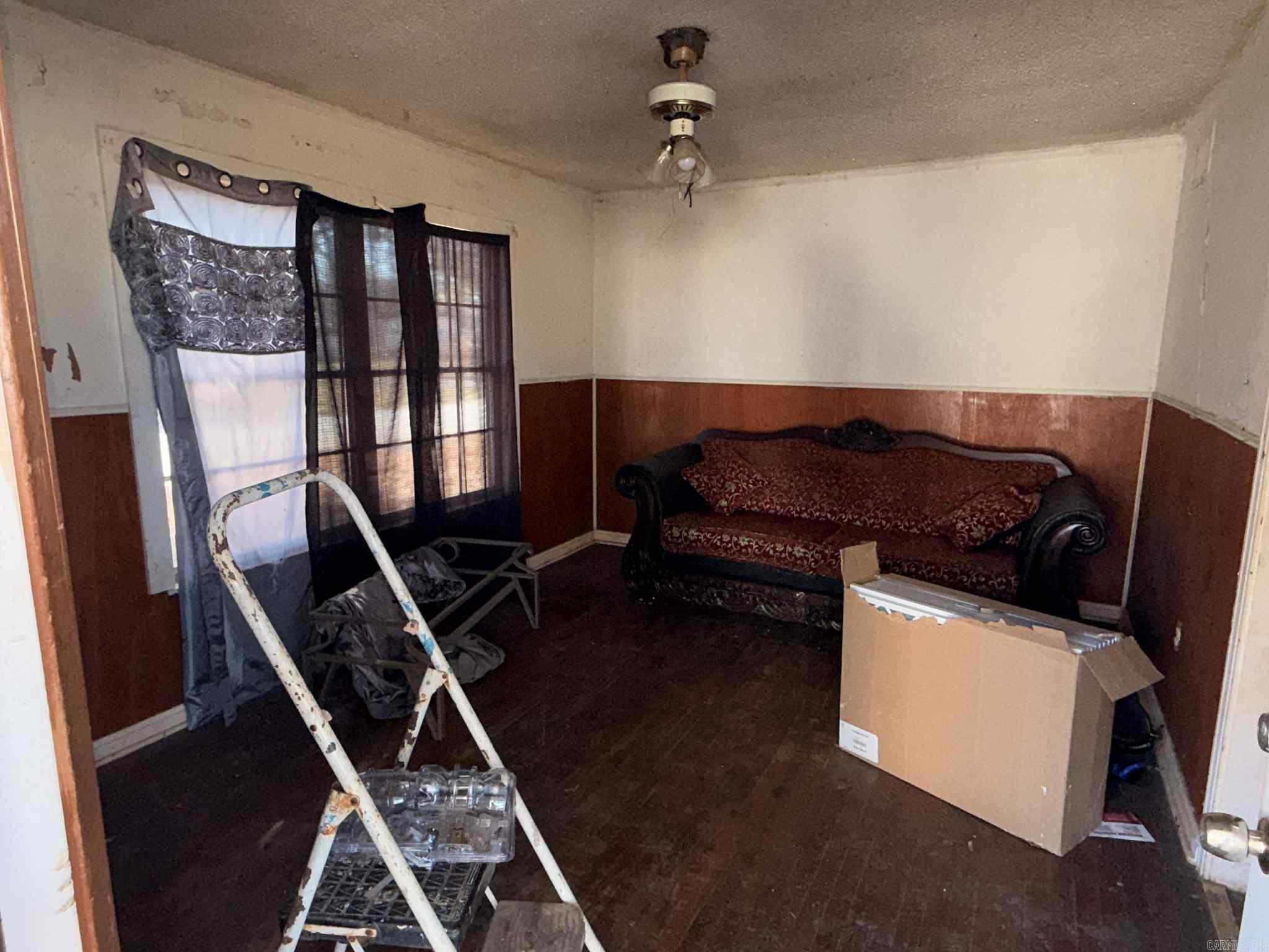 1734 E Circle  Pine Bluff, AR