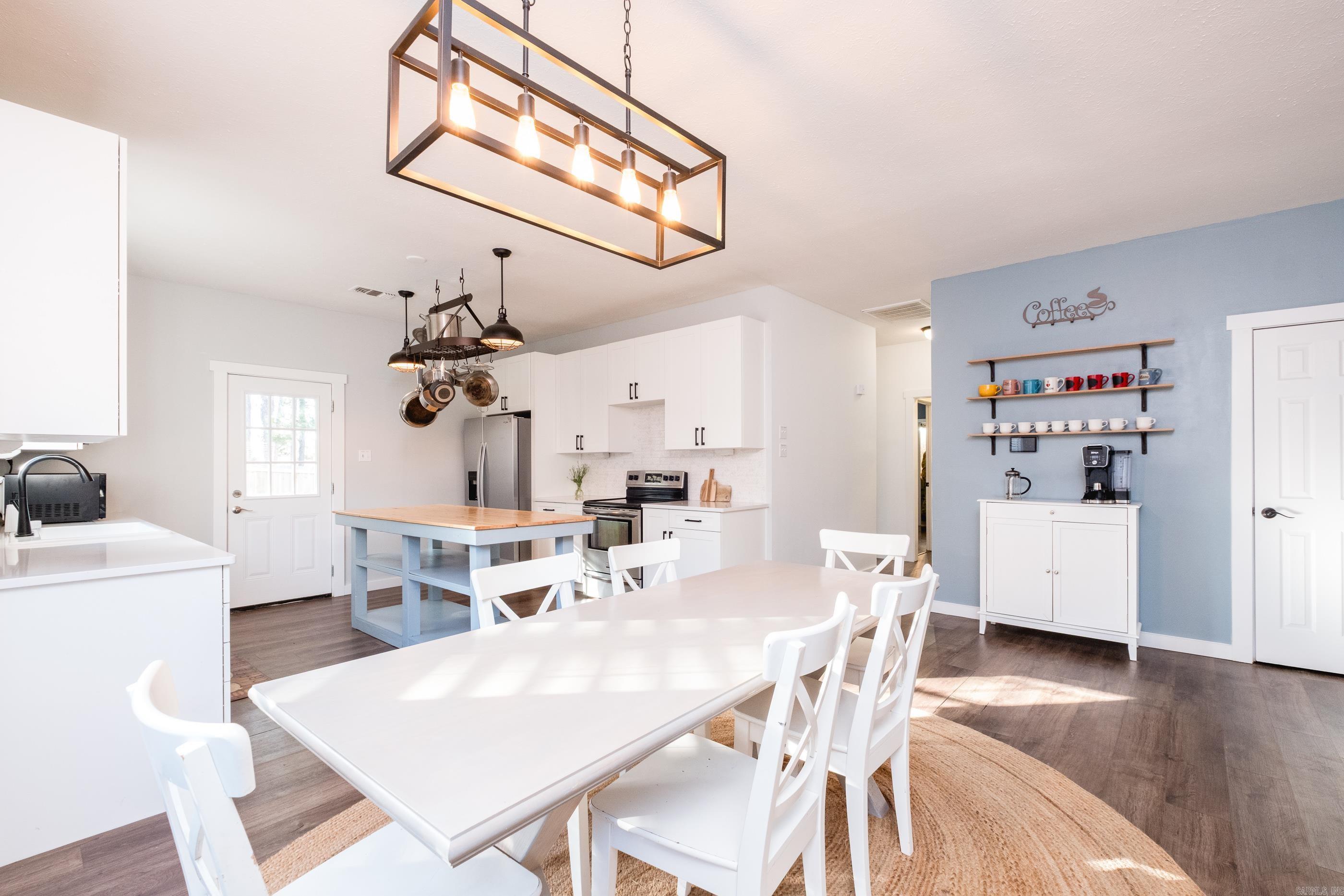 59 Vantage  Maumelle, AR