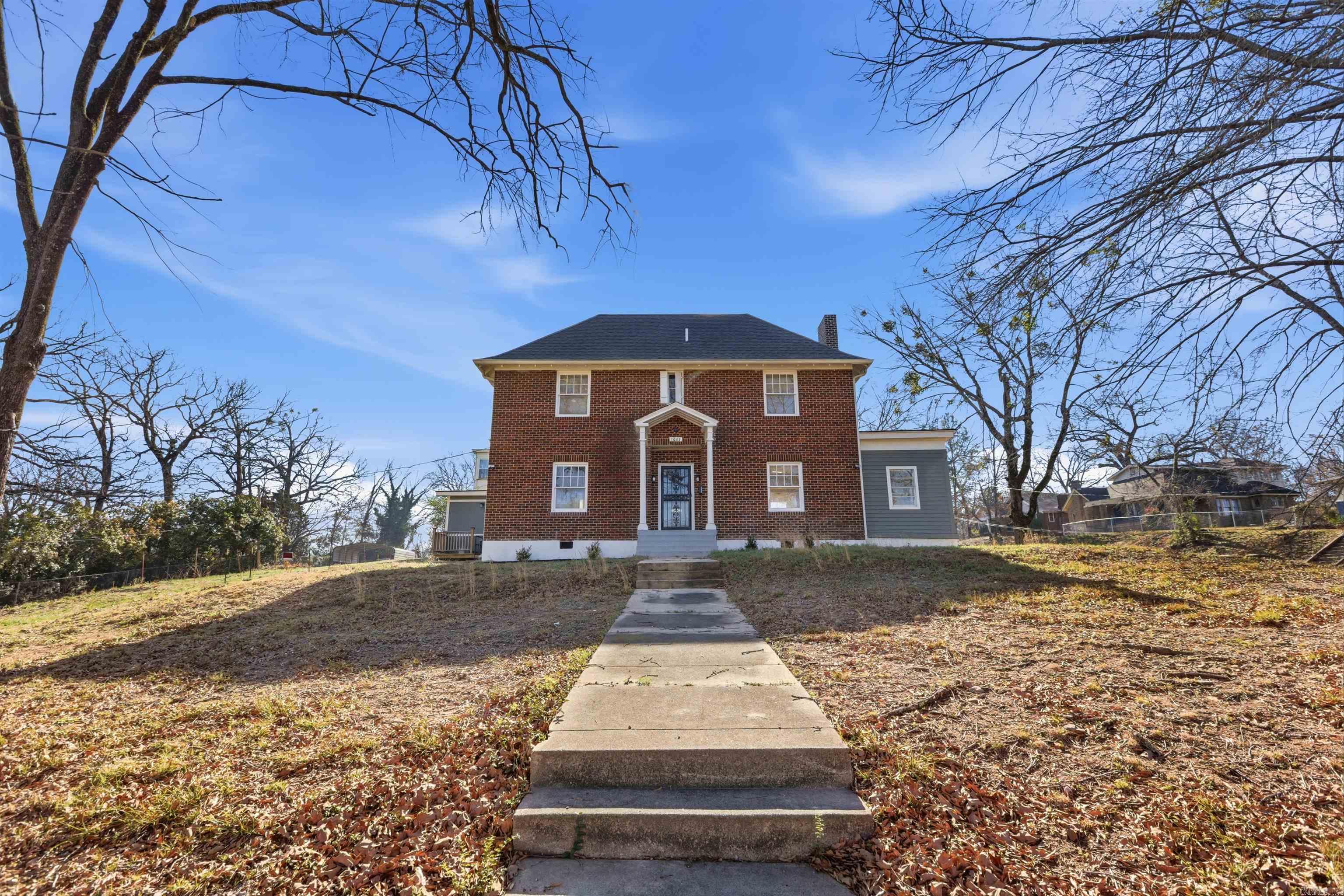 1623 W 24th  Little Rock, AR