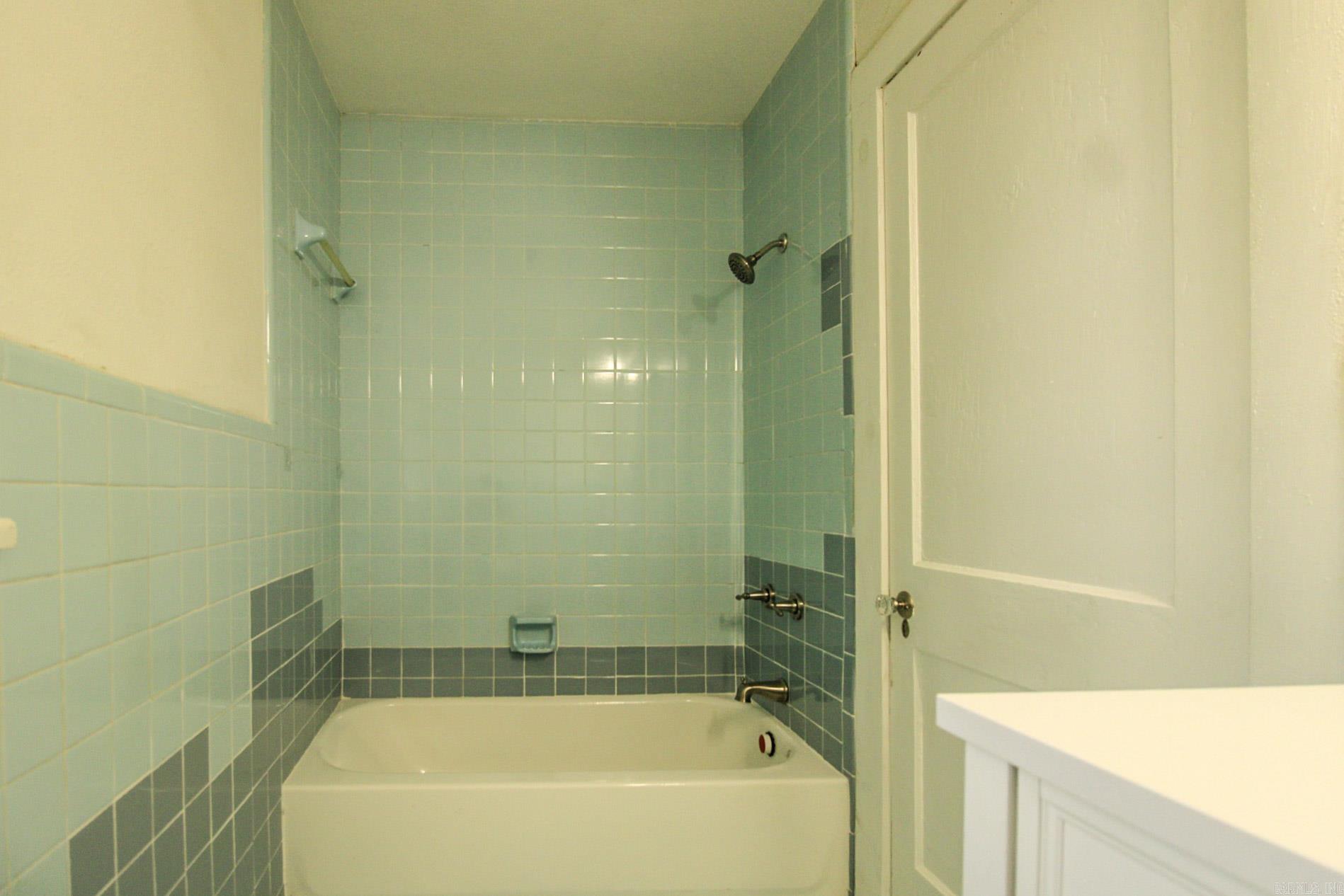 1623 W 24th  Little Rock, AR