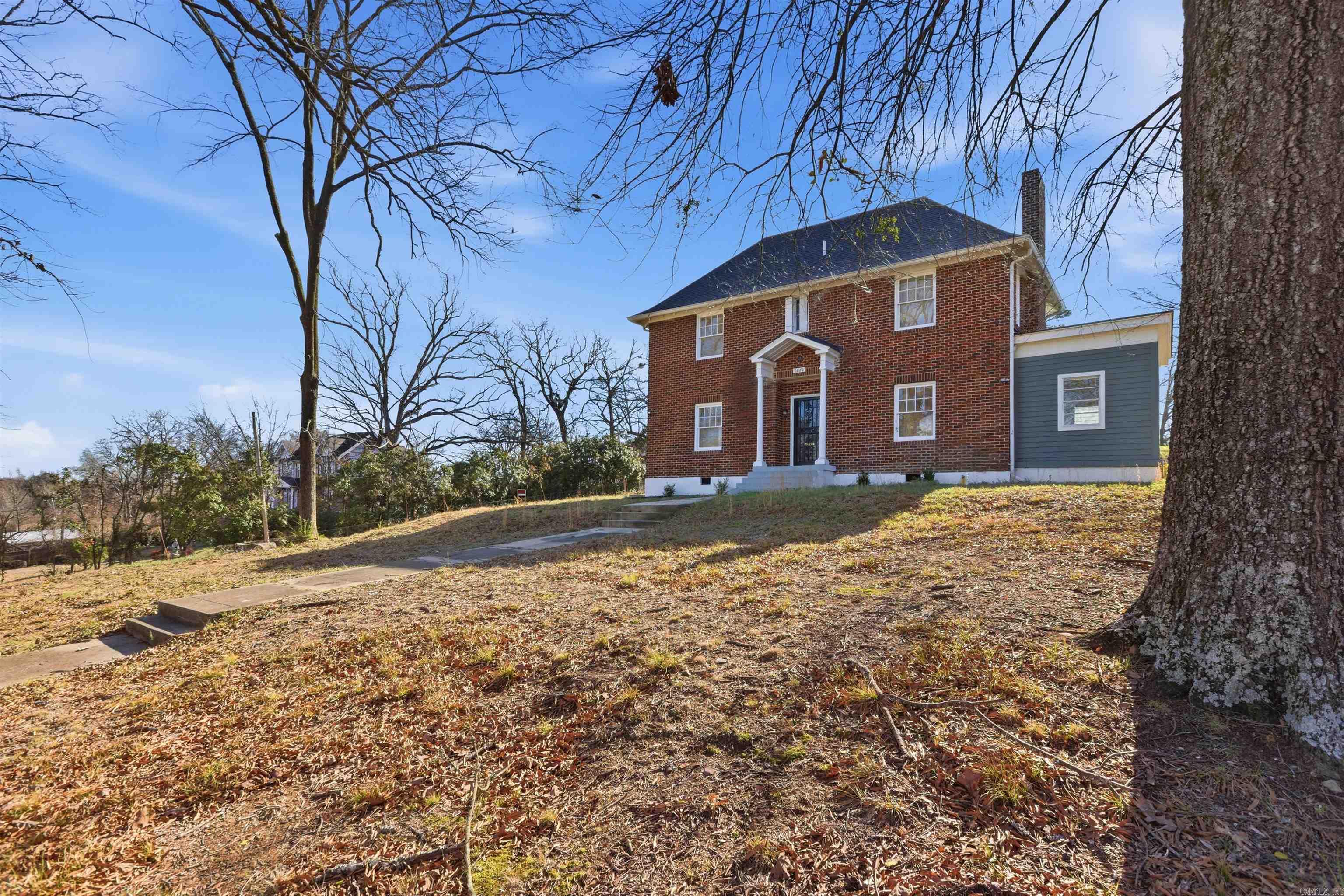 1623 W 24th  Little Rock, AR