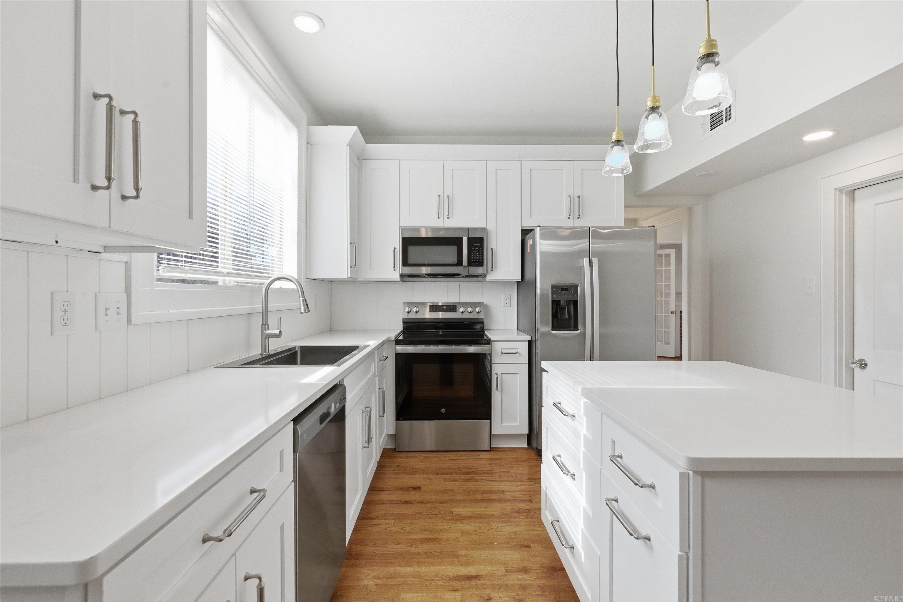 1623 W 24th  Little Rock, AR