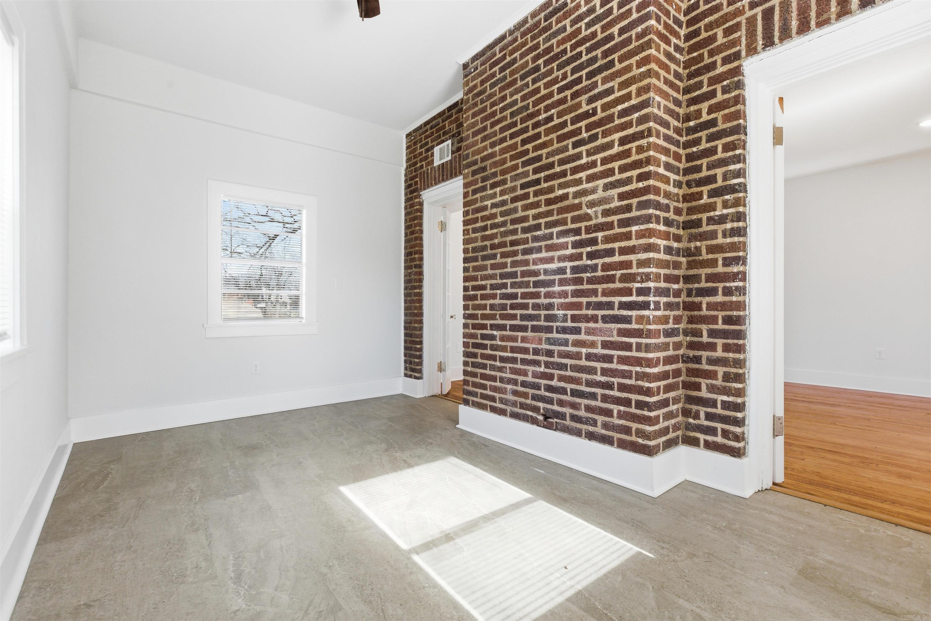 1623 W 24th  Little Rock, AR