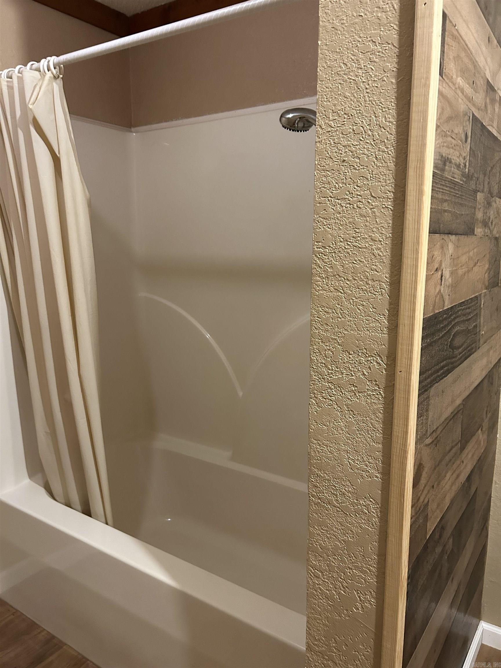 182 Old Camden Highway  Mt. Holly, AR