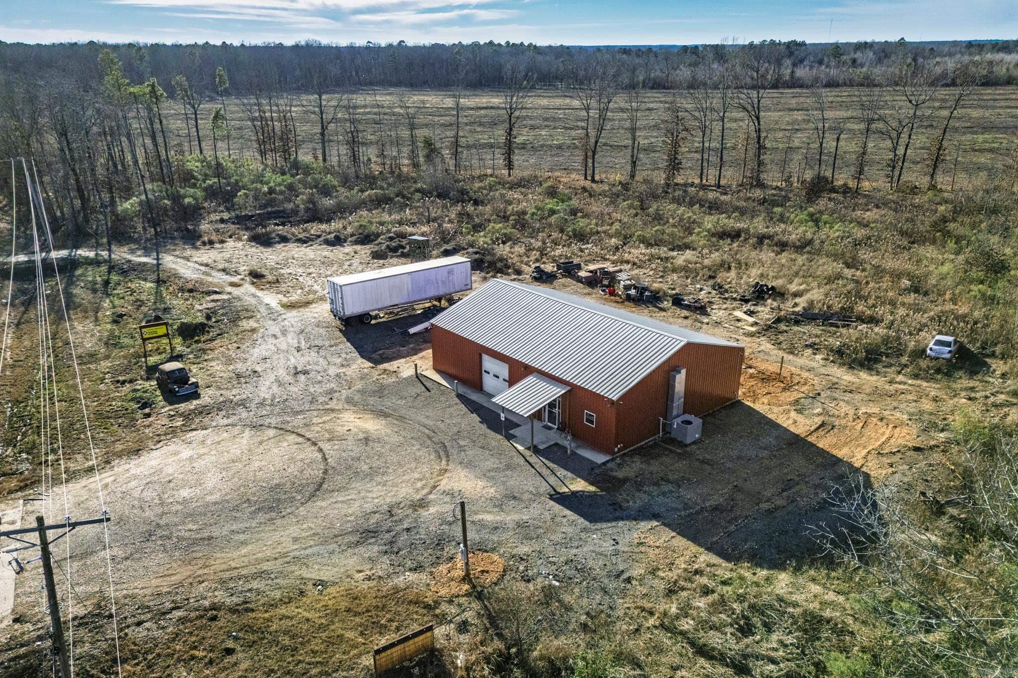 1595 N Elm  Gurdon, AR