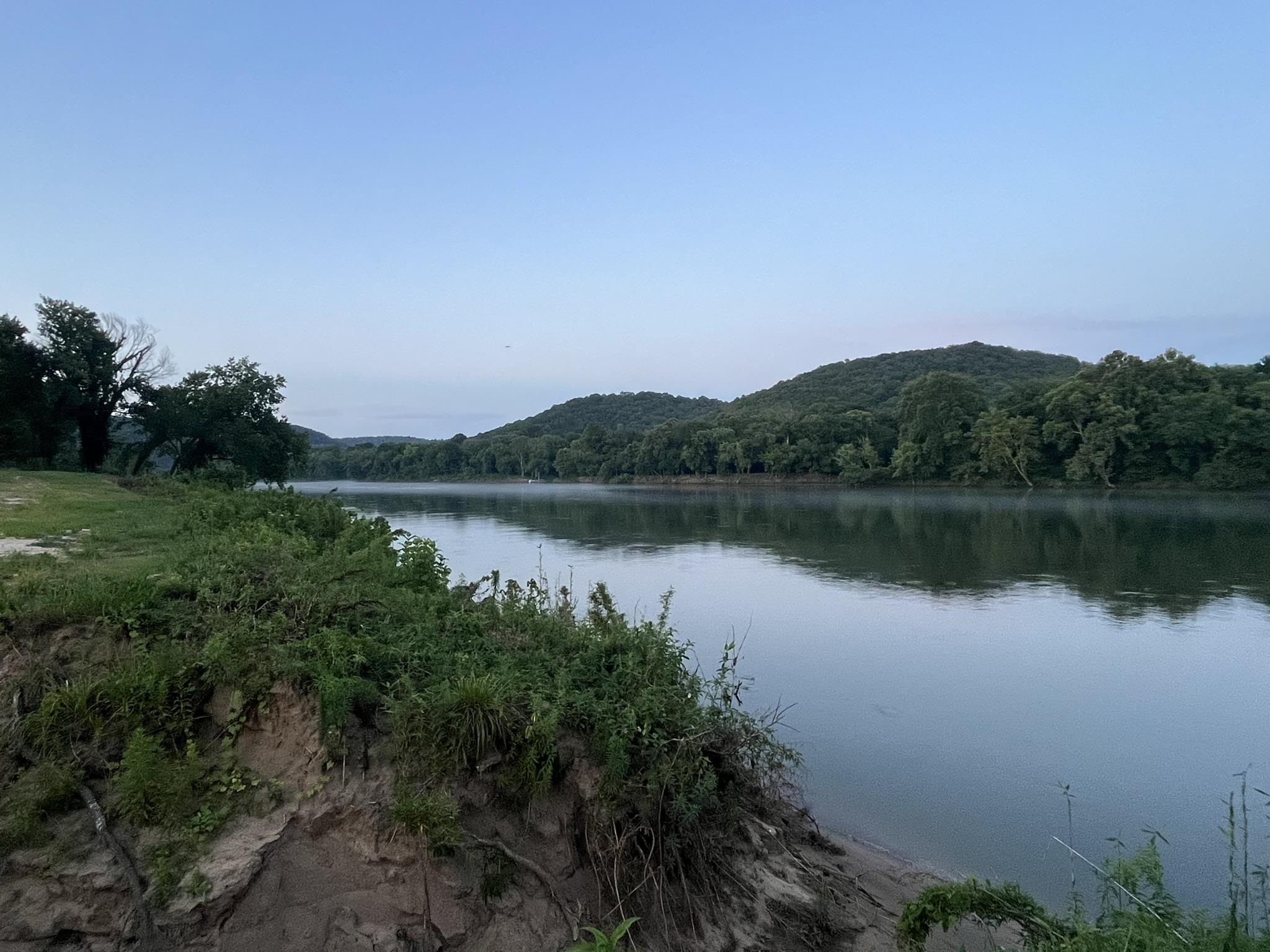 75 E Schoolhouse Hollow Road  Mountain View, AR