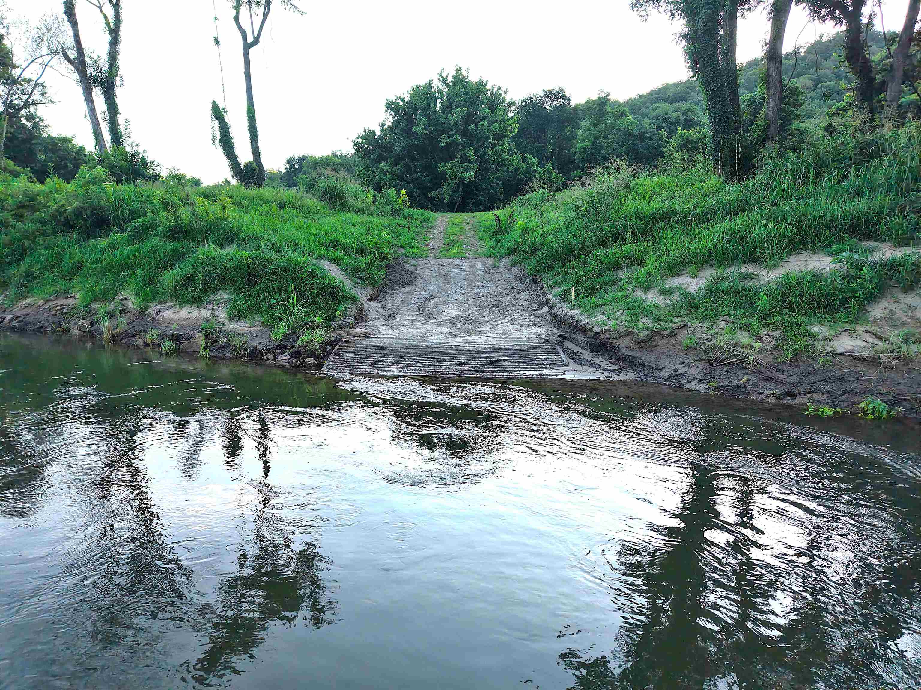 75 E Schoolhouse Hollow Road  Mountain View, AR