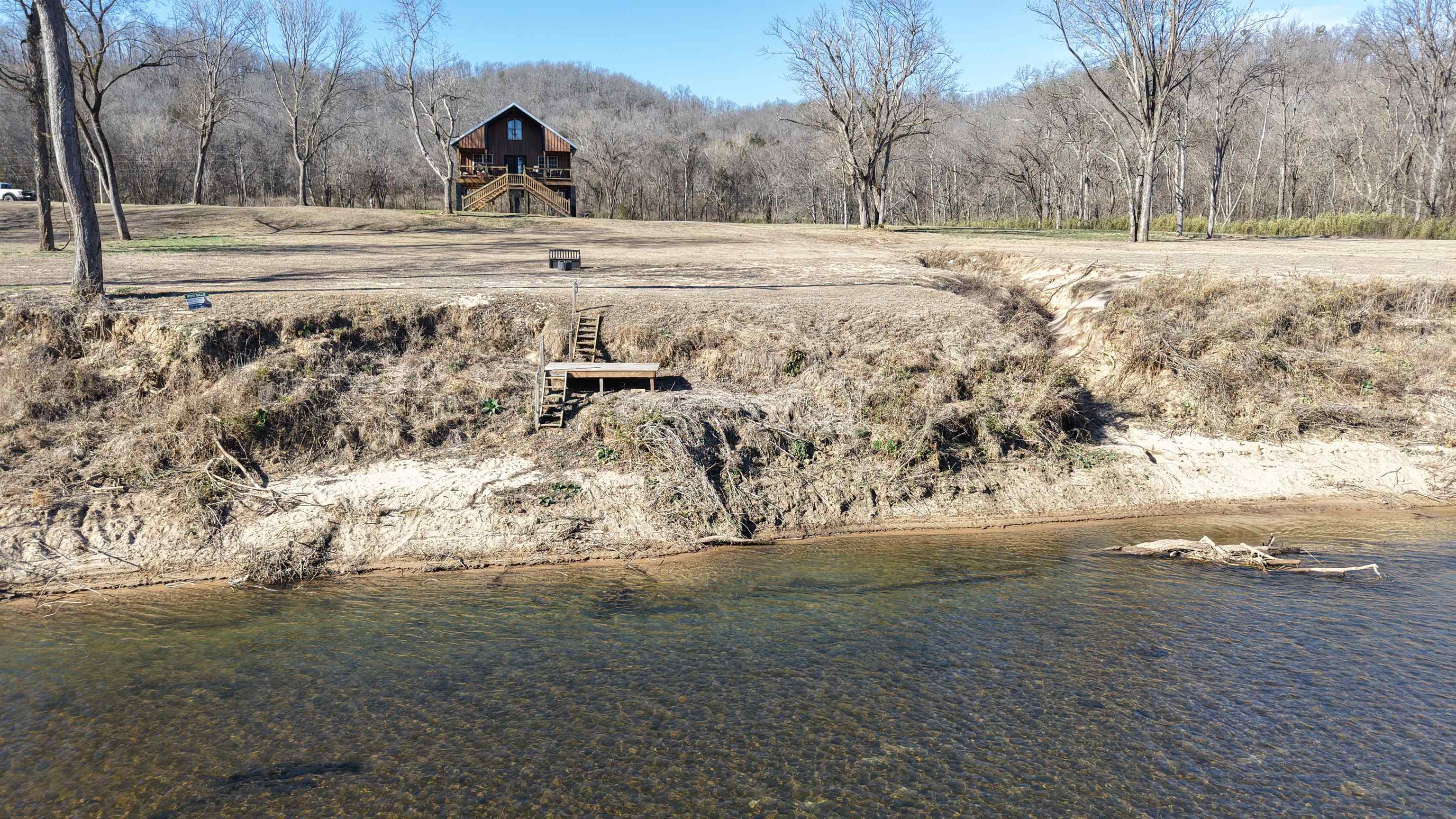 75 E Schoolhouse Hollow Road  Mountain View, AR