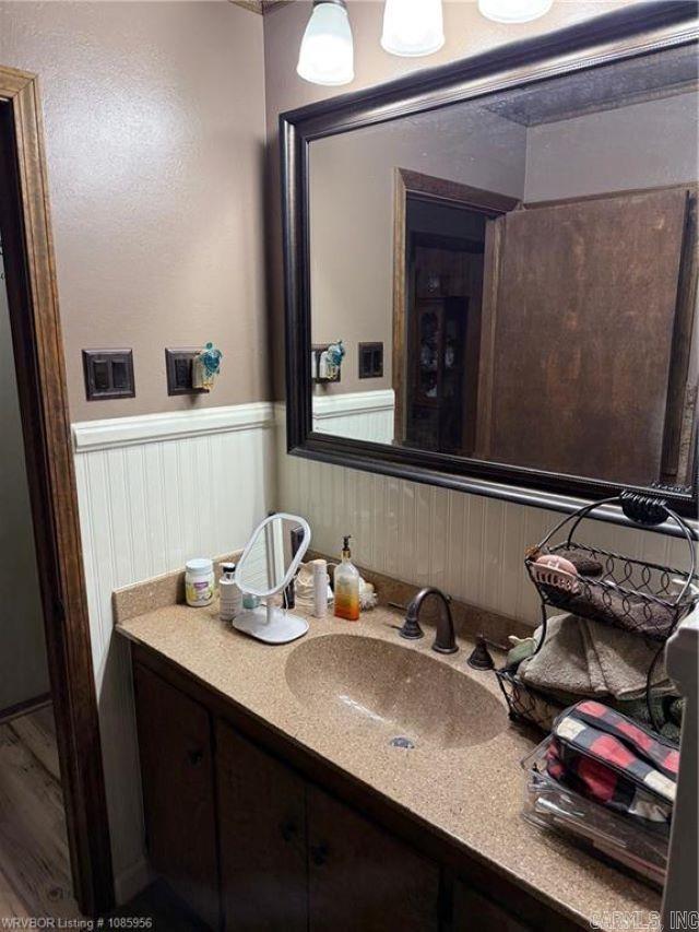 927 W Highway 64  Ozark, AR