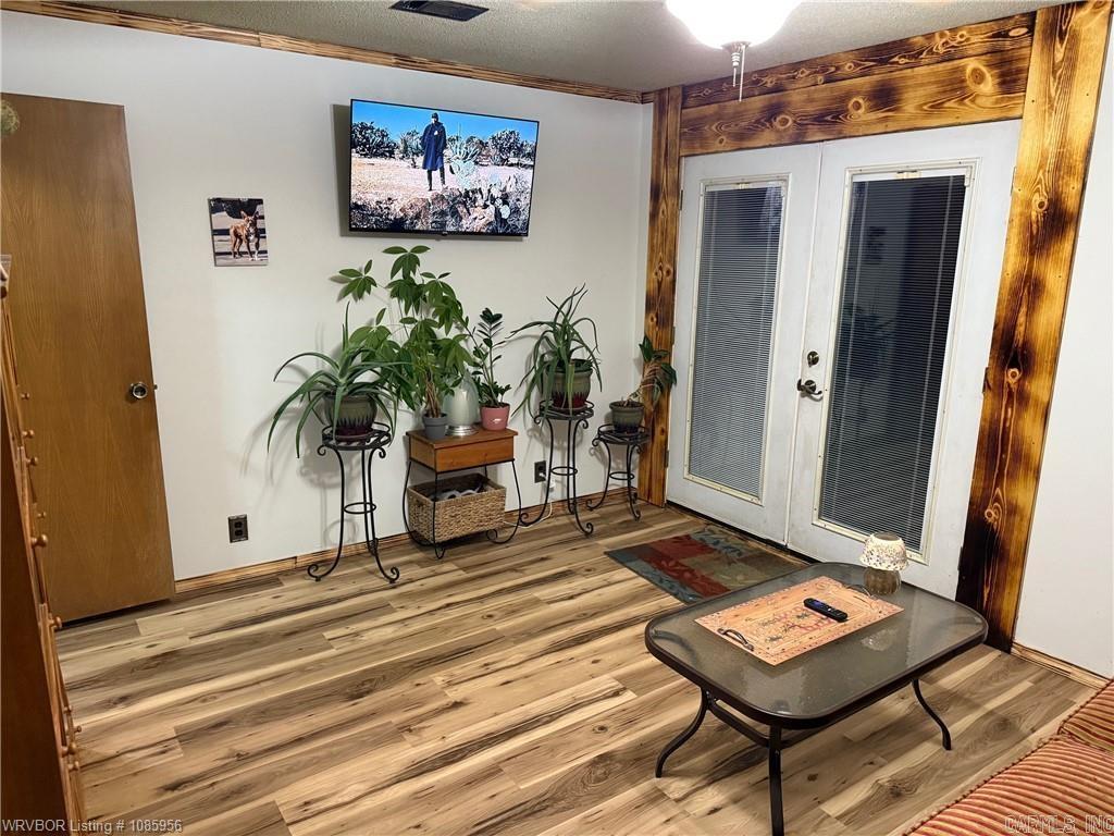 927 W Highway 64  Ozark, AR