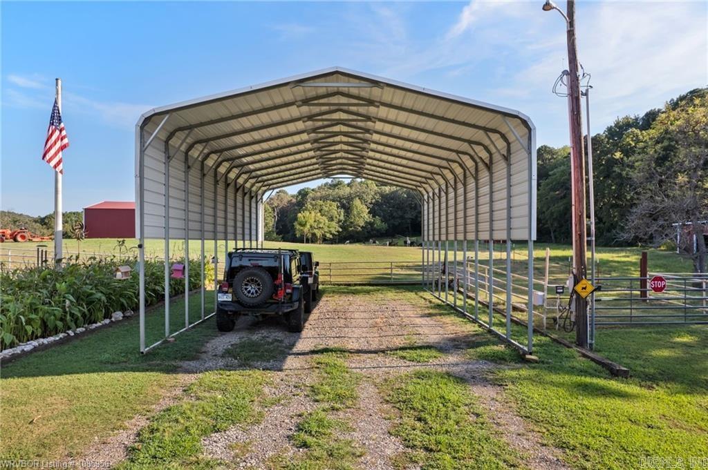 927 W Highway 64  Ozark, AR