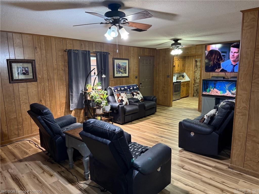 927 W Highway 64  Ozark, AR