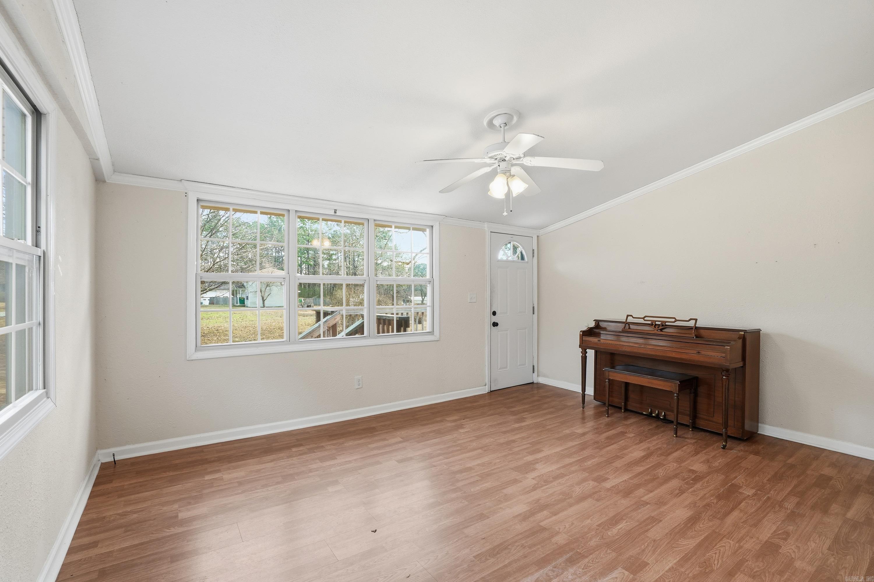 8911 and 8913 Johnson  Mabelvale, AR