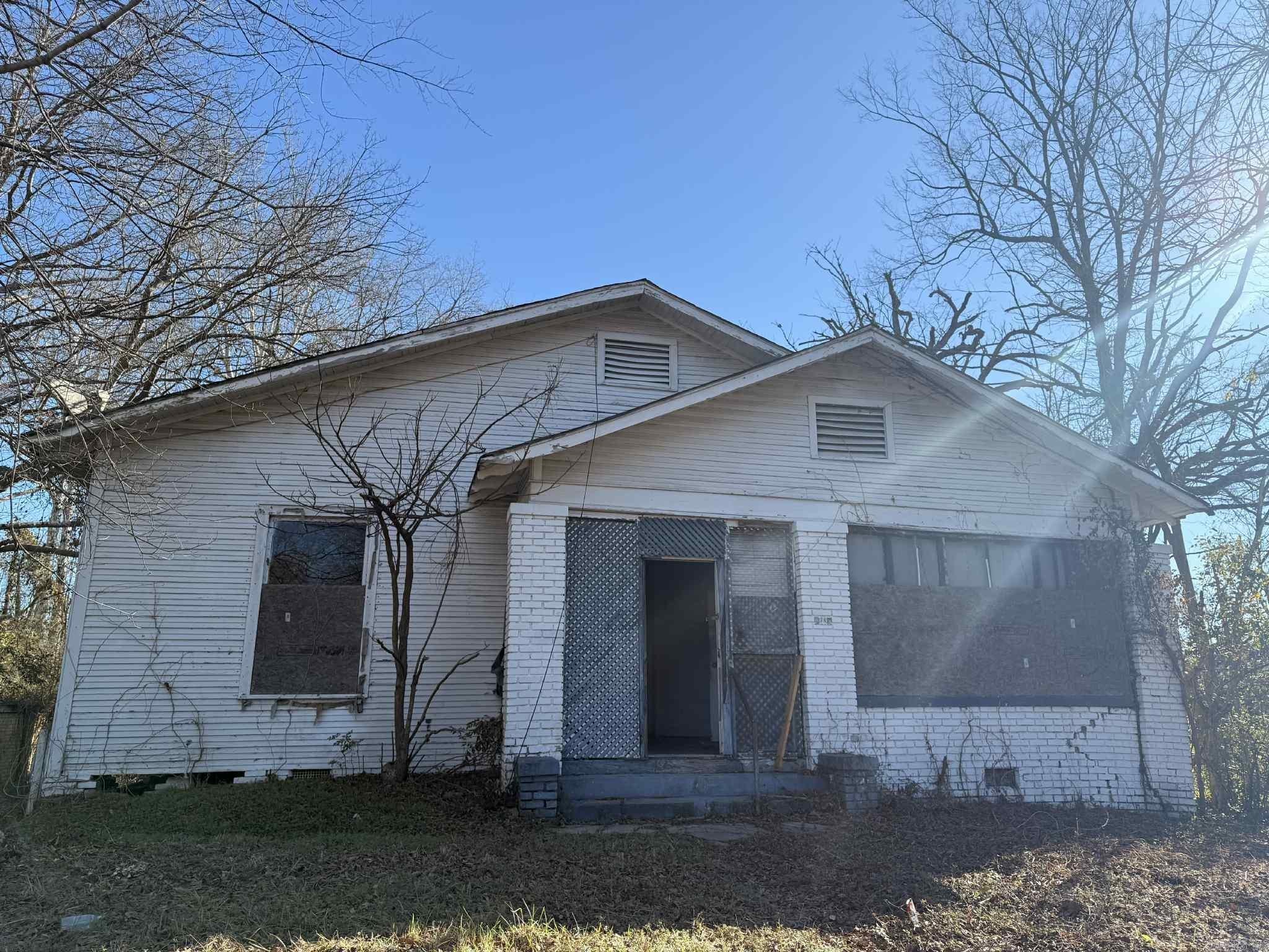 817 S Walnut  Pine Bluff, AR