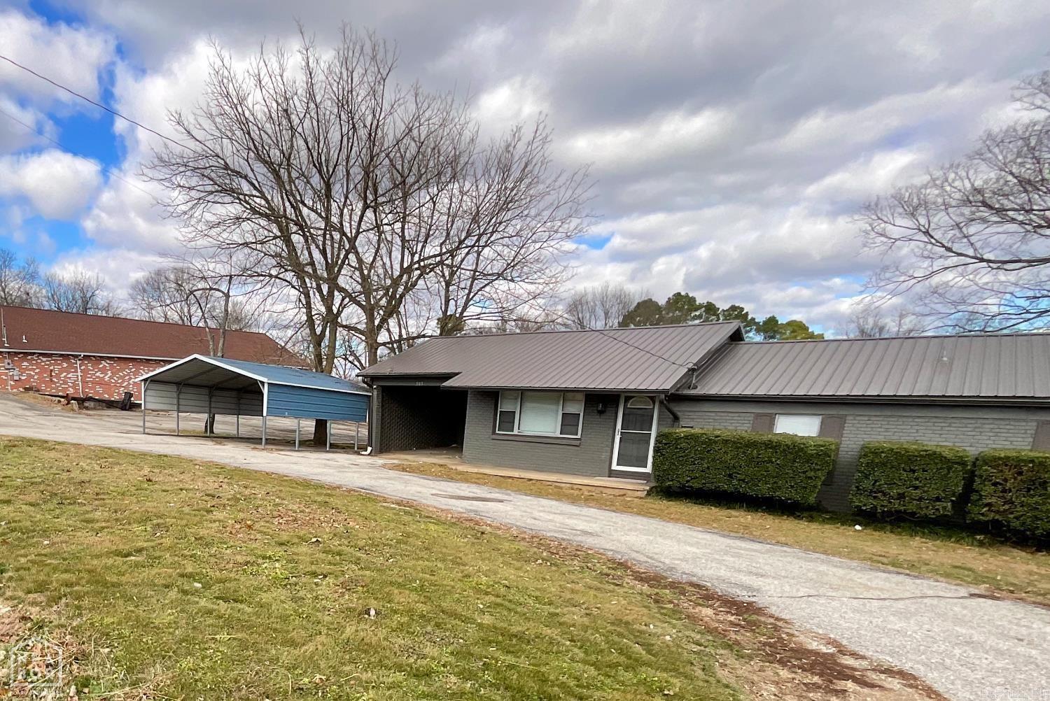 505 W 3rd  Imboden, AR