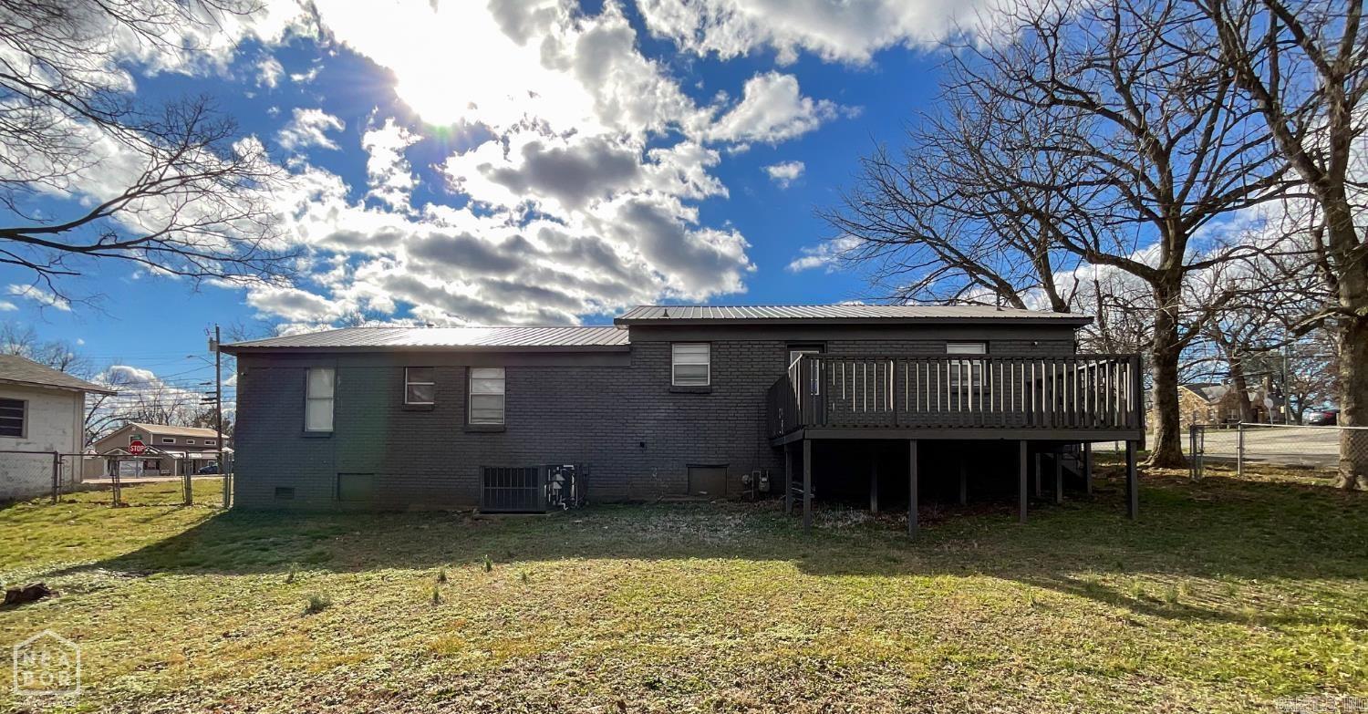 505 W 3rd  Imboden, AR