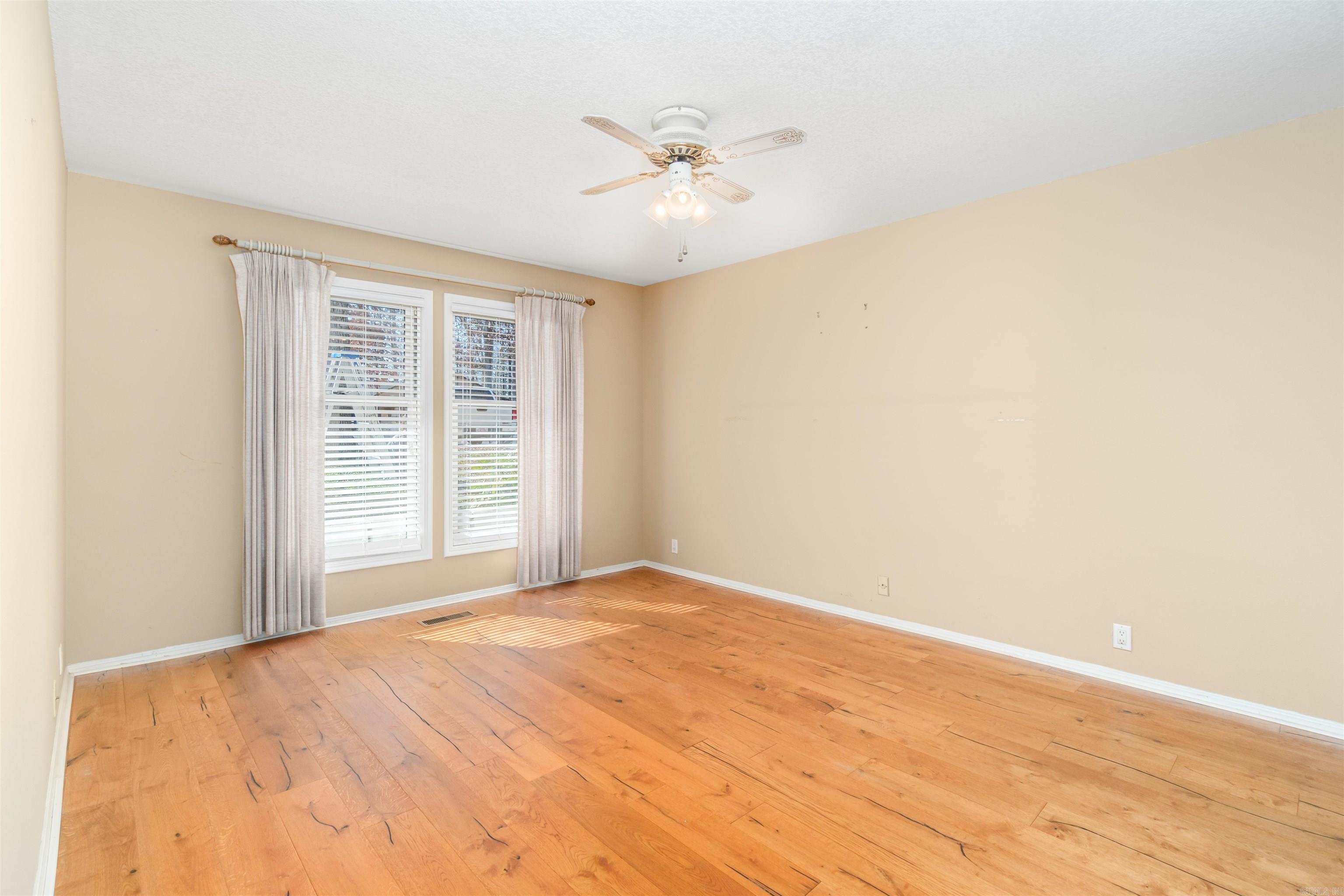 30 Esmeralda  Hot Springs Village, AR