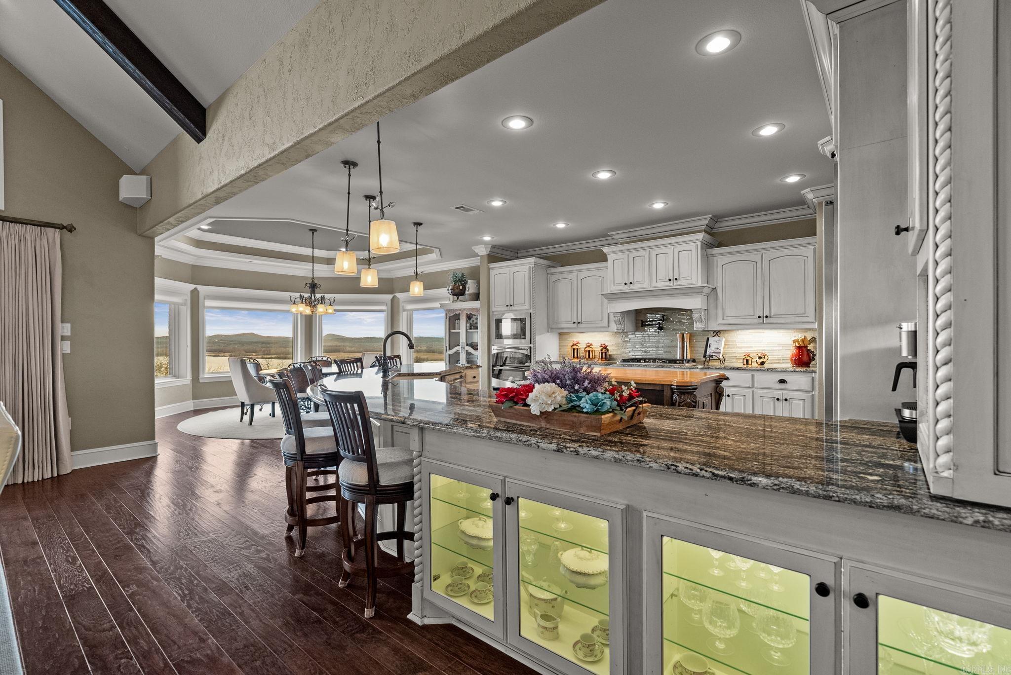 15716 Summit View  North Little Rock, AR