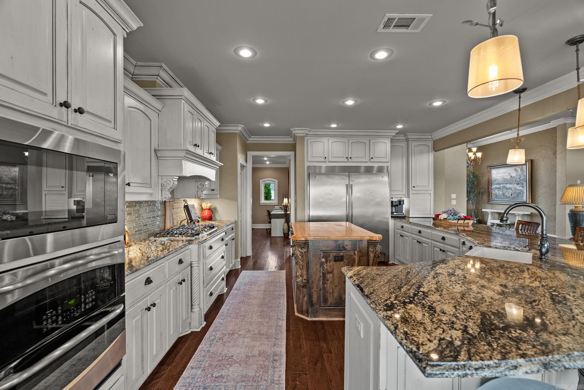 15716 Summit View  North Little Rock, AR