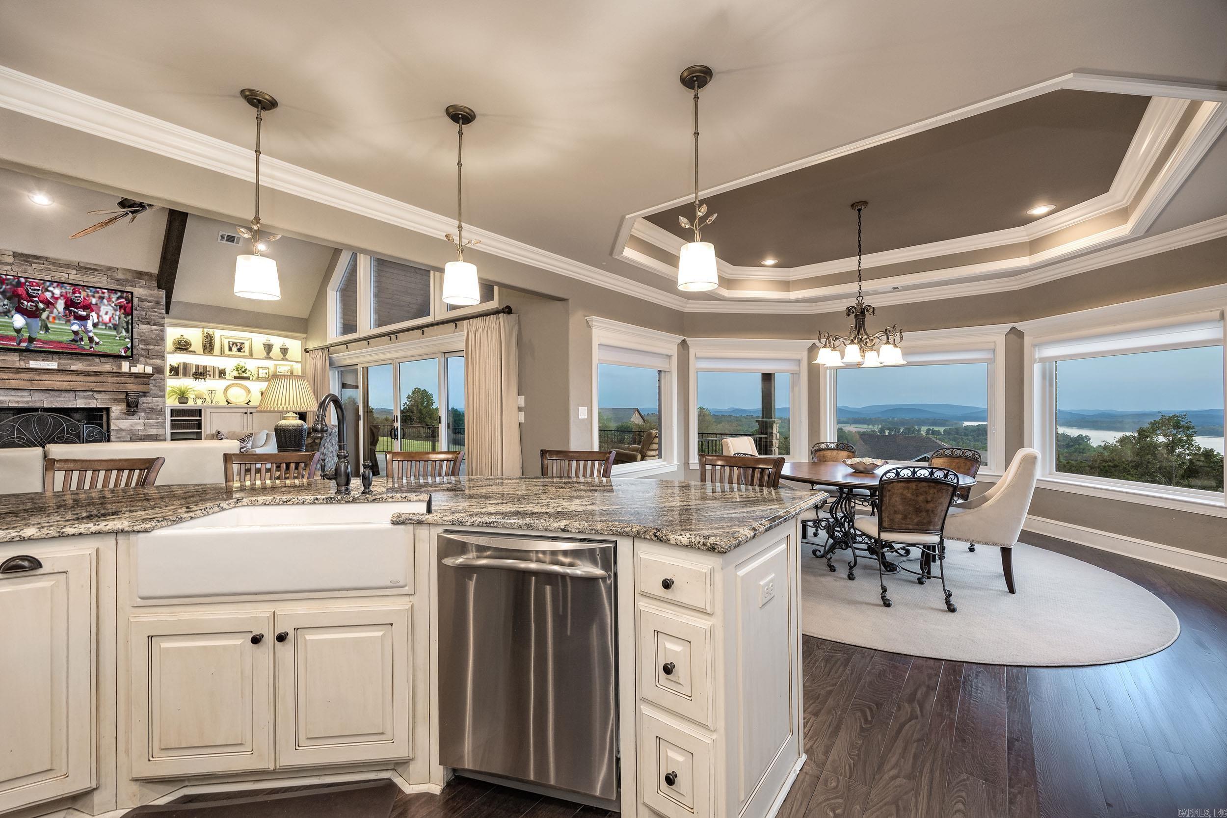 15716 Summit View  North Little Rock, AR