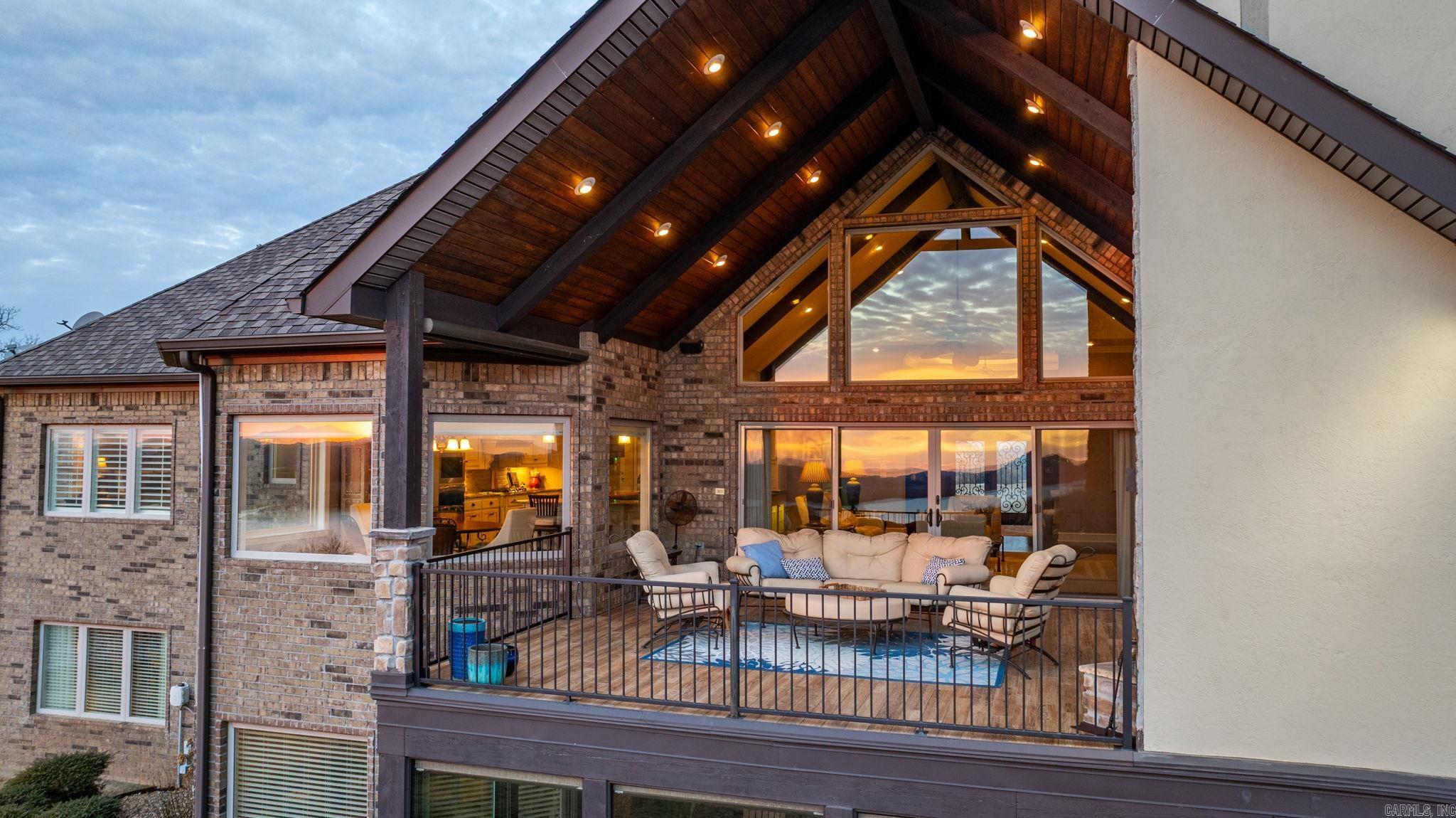 15716 Summit View  North Little Rock, AR