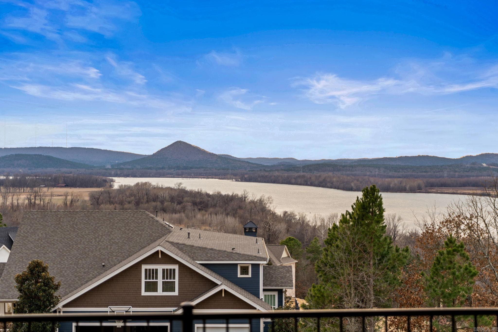 15716 Summit View  North Little Rock, AR