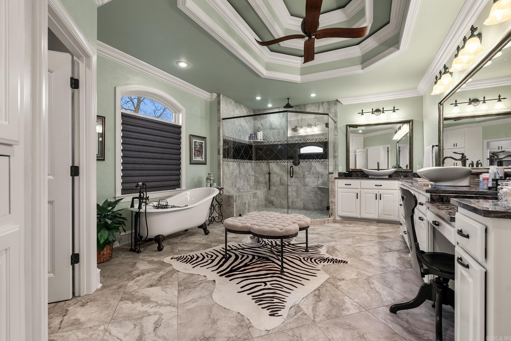 15716 Summit View  North Little Rock, AR