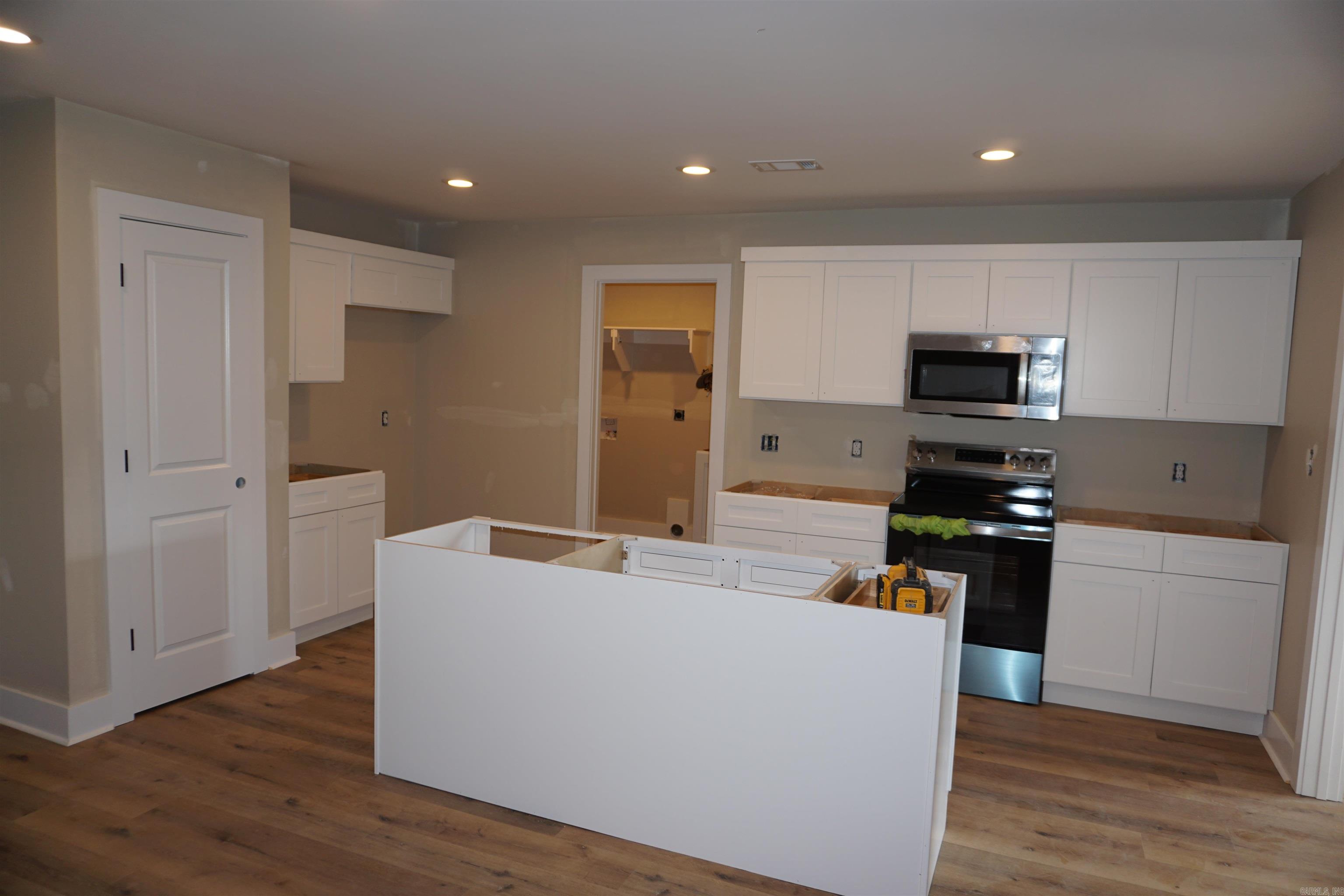 1061 Mark Cir  Jonesboro, AR