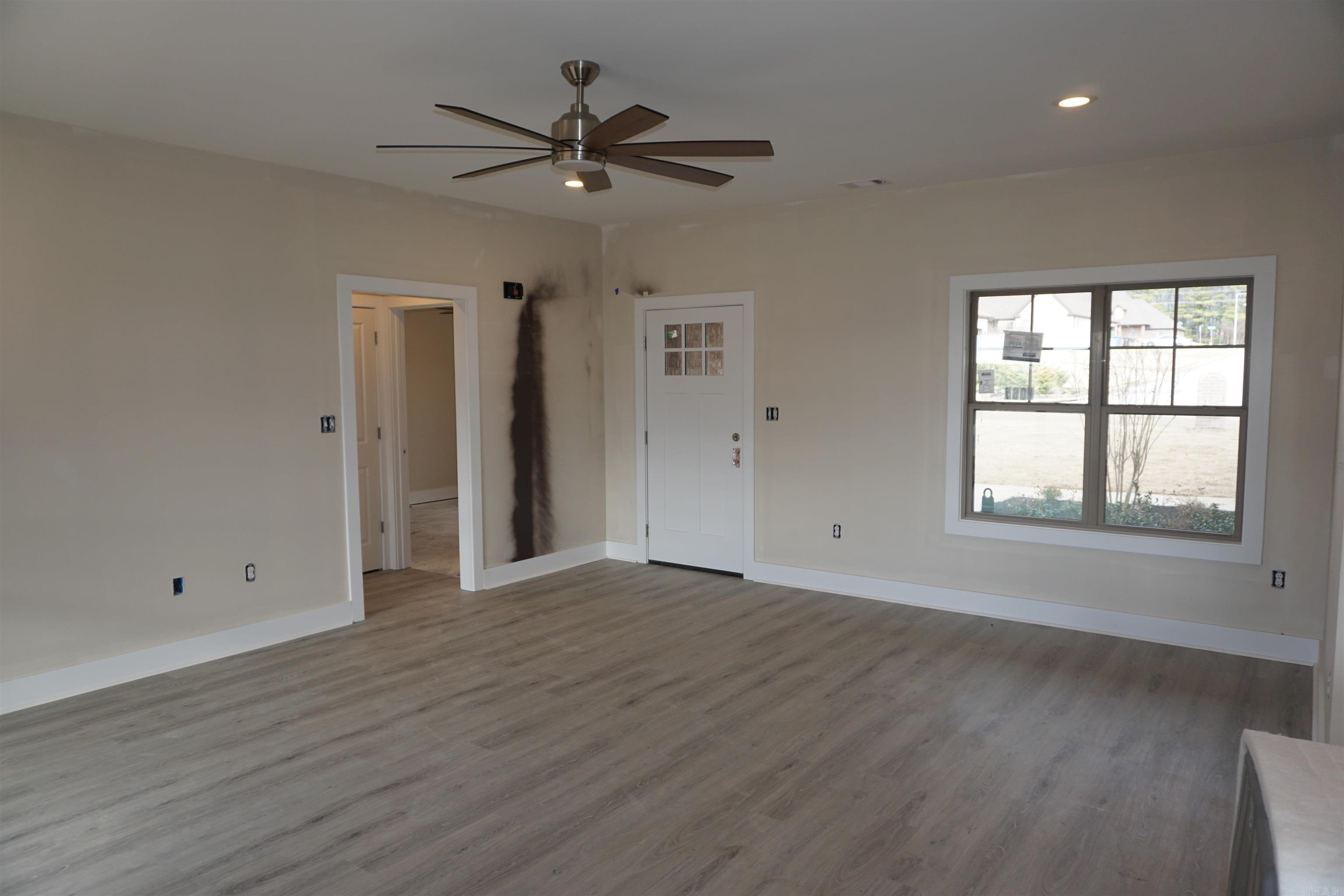 1065 Mark Cir  Jonesboro, AR