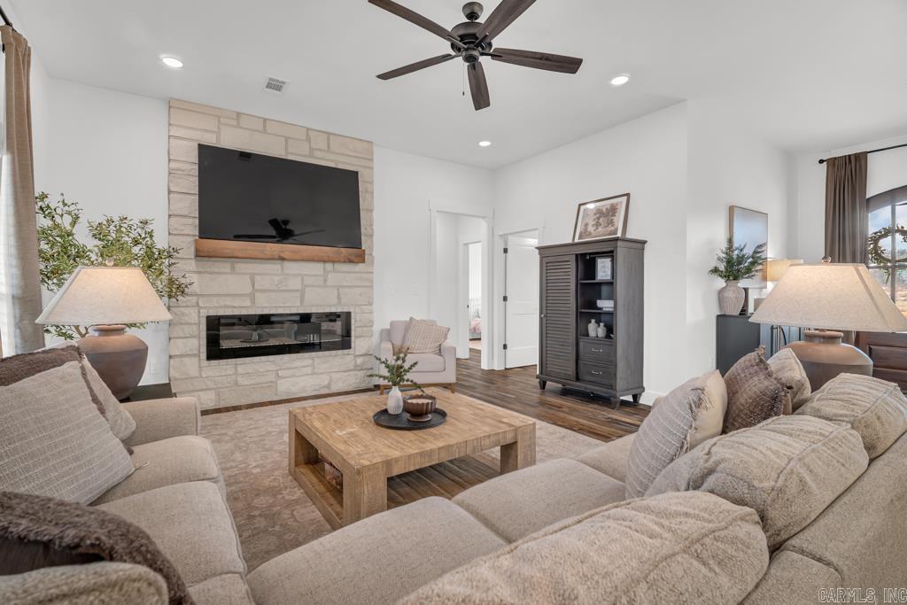 116 Republican Loop Greenbrier, AR 72058