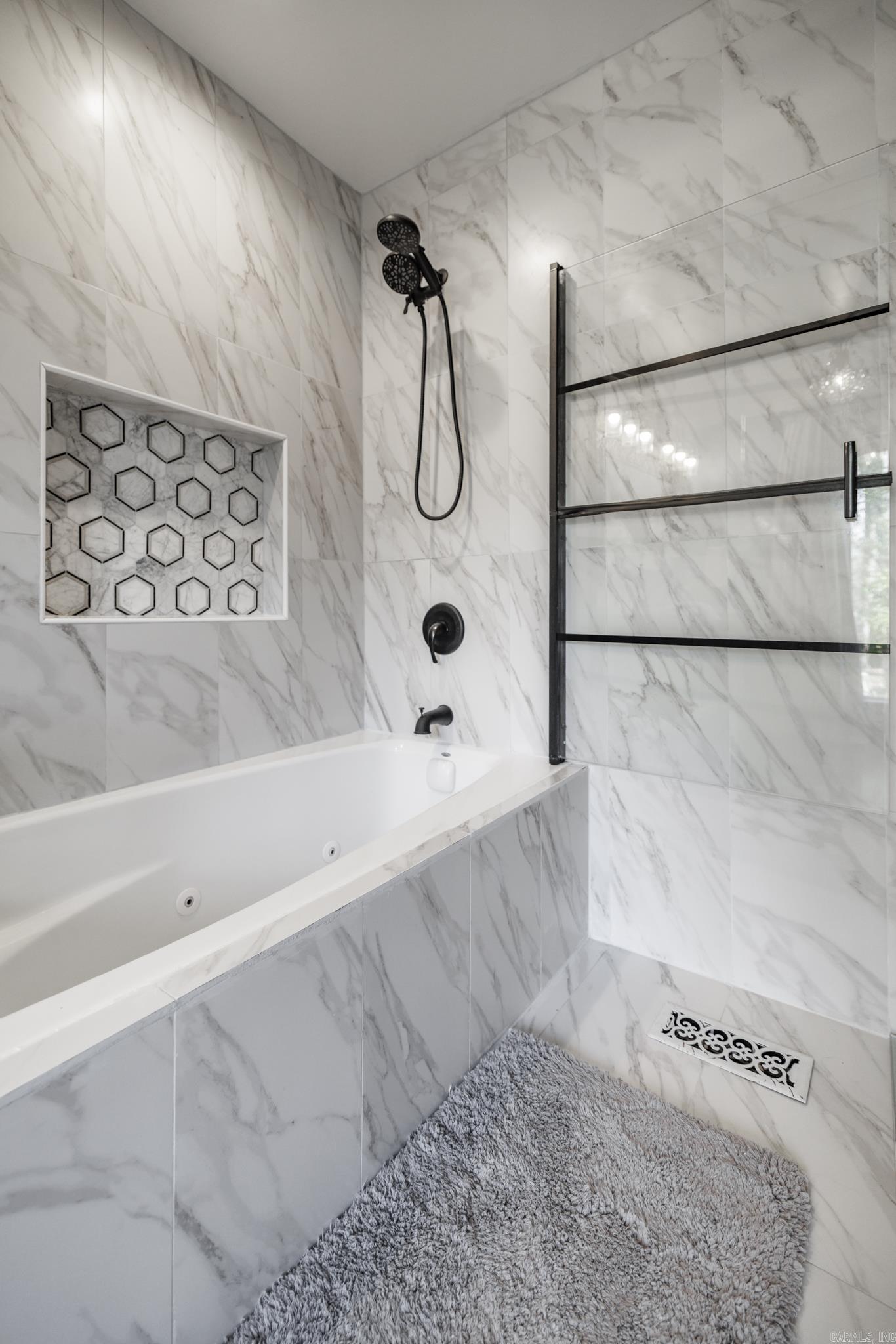 8 Sonora Way  Hot Springs Village, AR