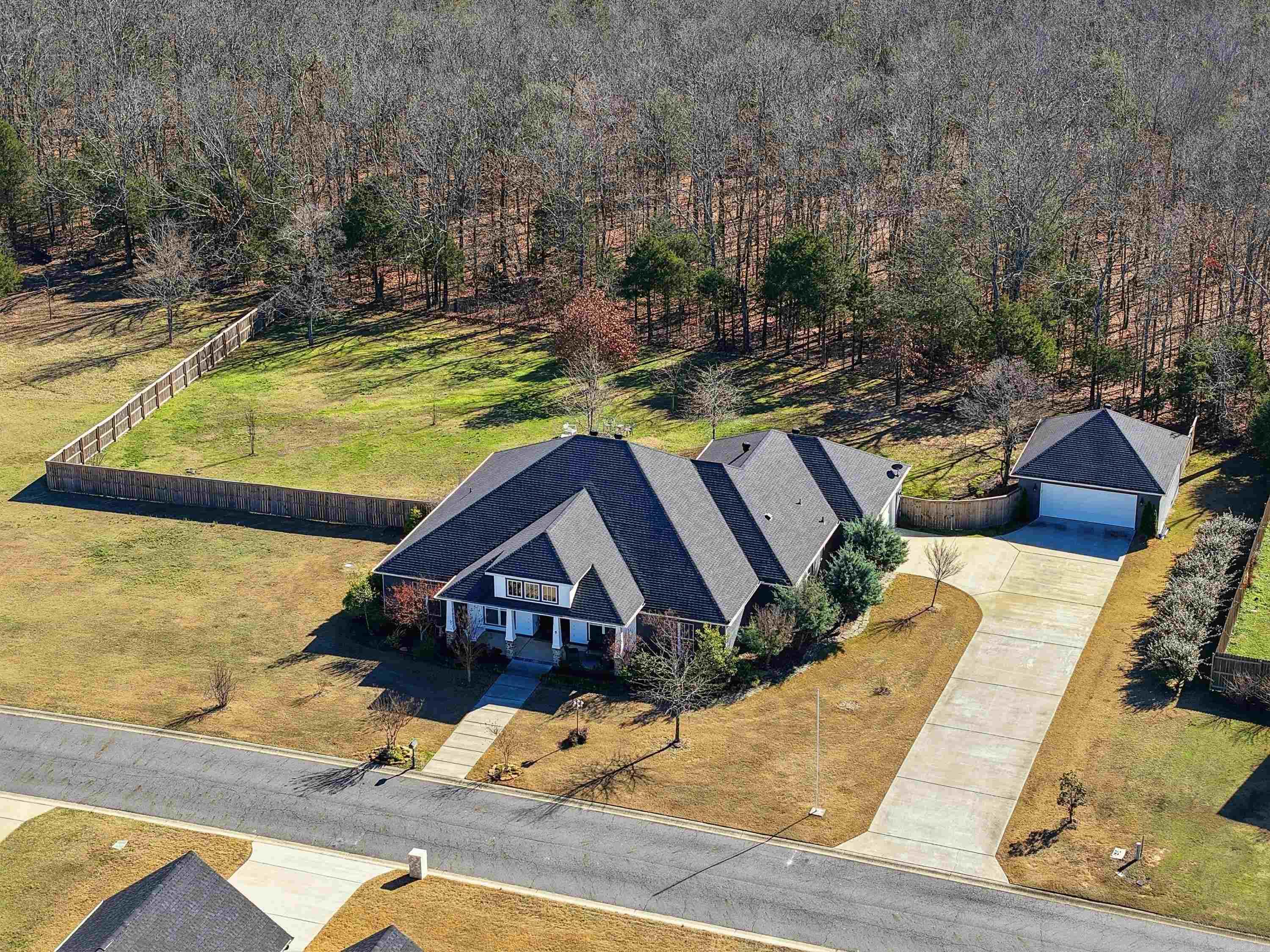 8 Persimmon Ridge  Greenbrier, AR