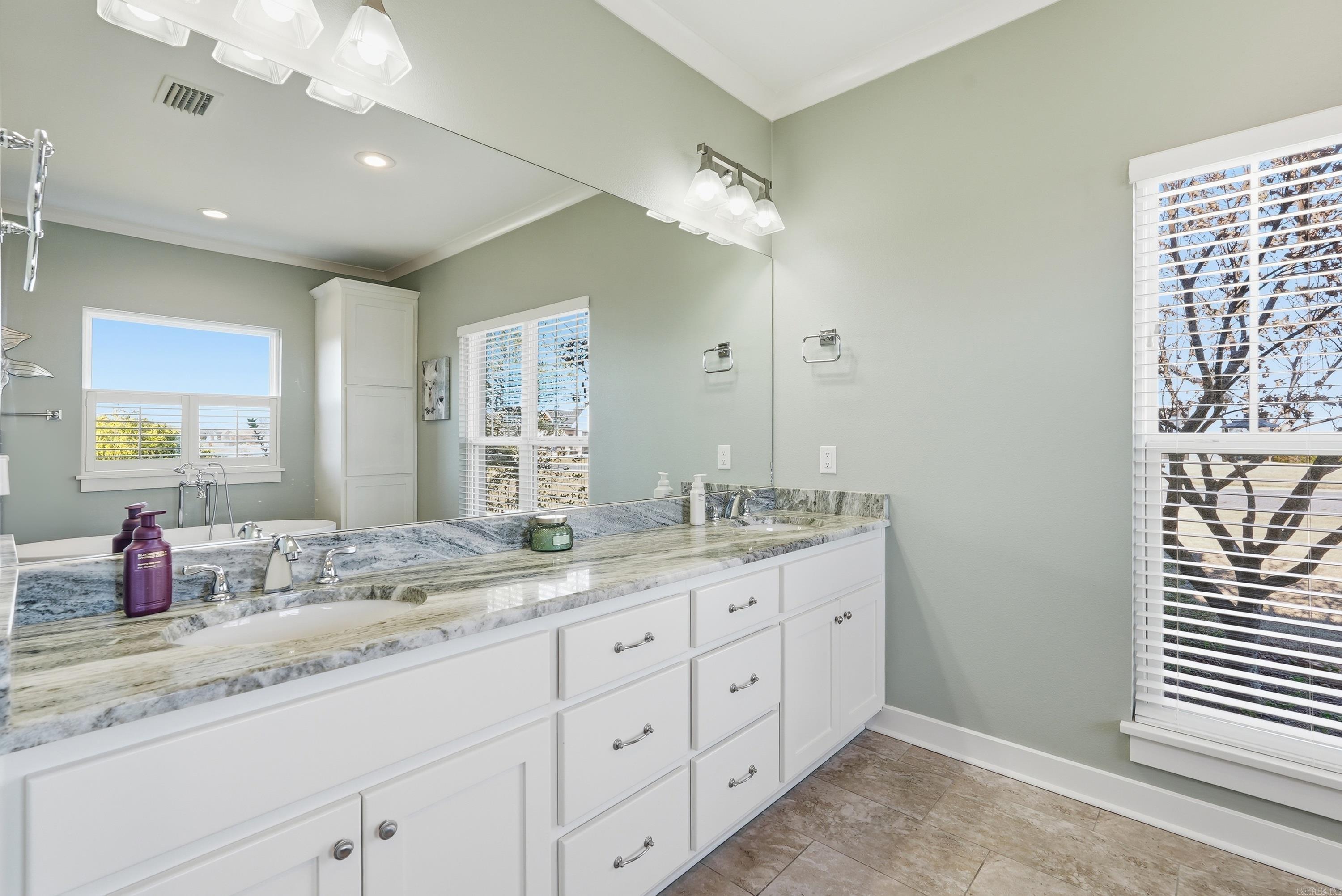 8 Persimmon Ridge  Greenbrier, AR