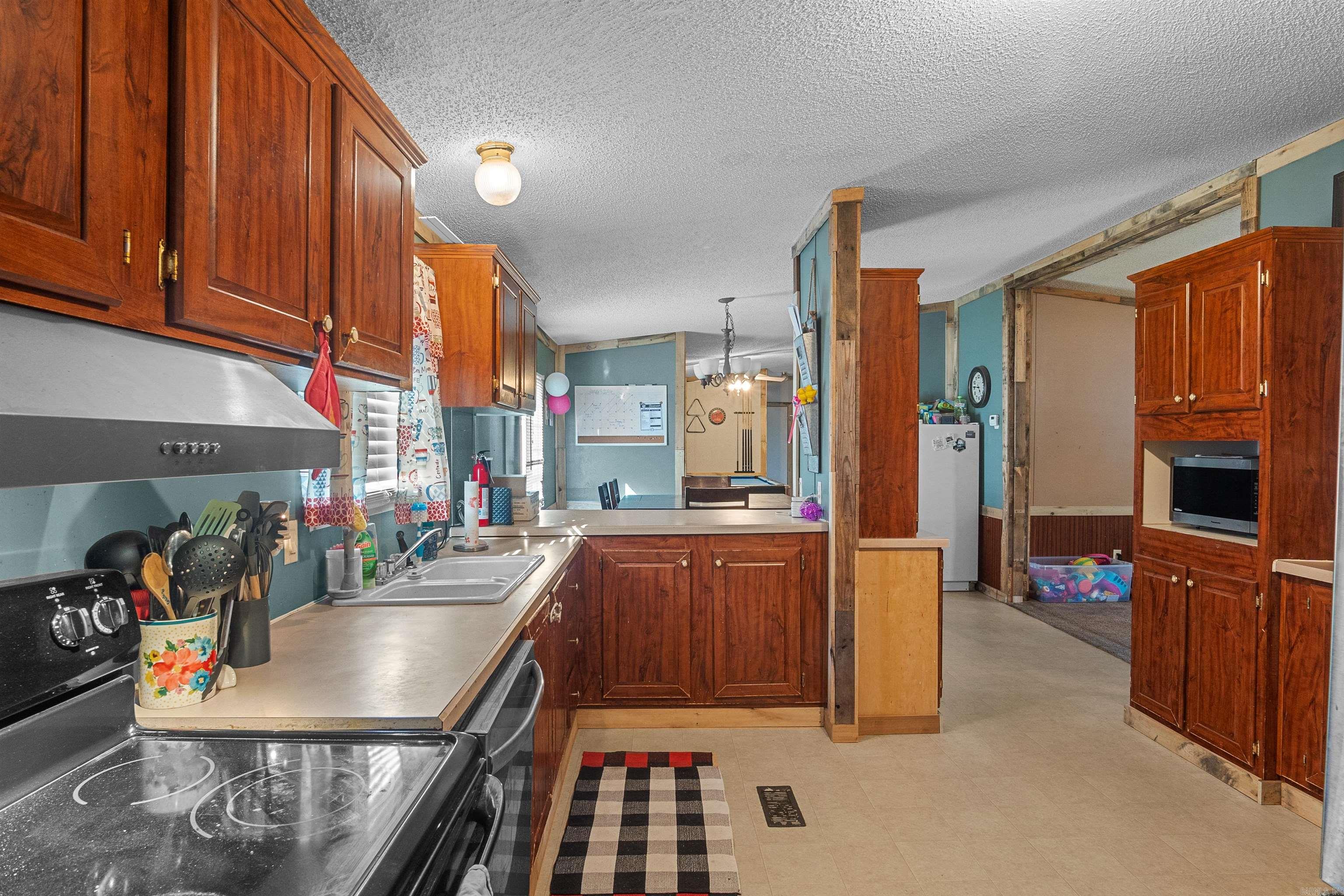 140 Whispering Oak  Searcy, AR