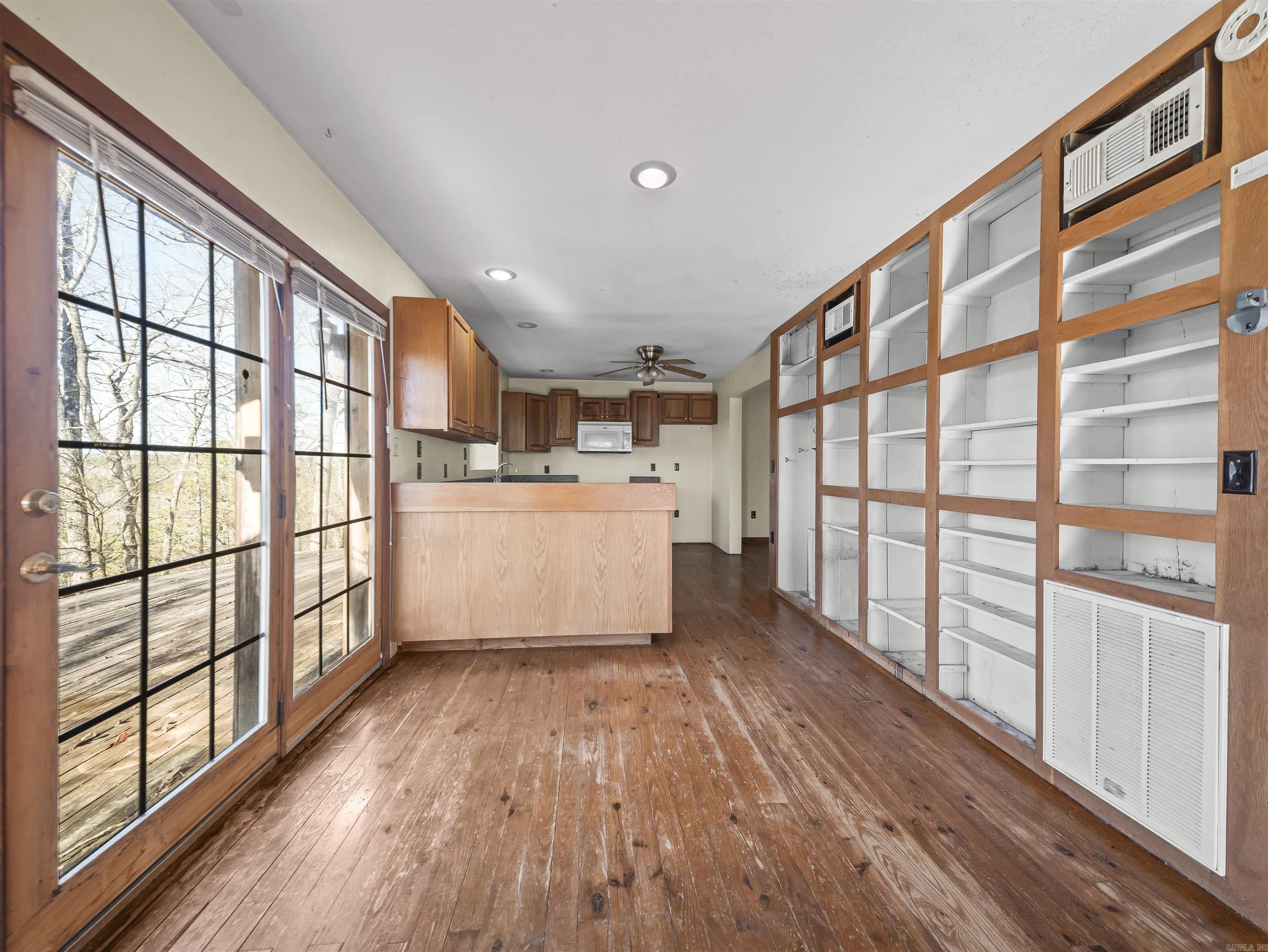 18204 N Lake Norrell  Alexander, AR