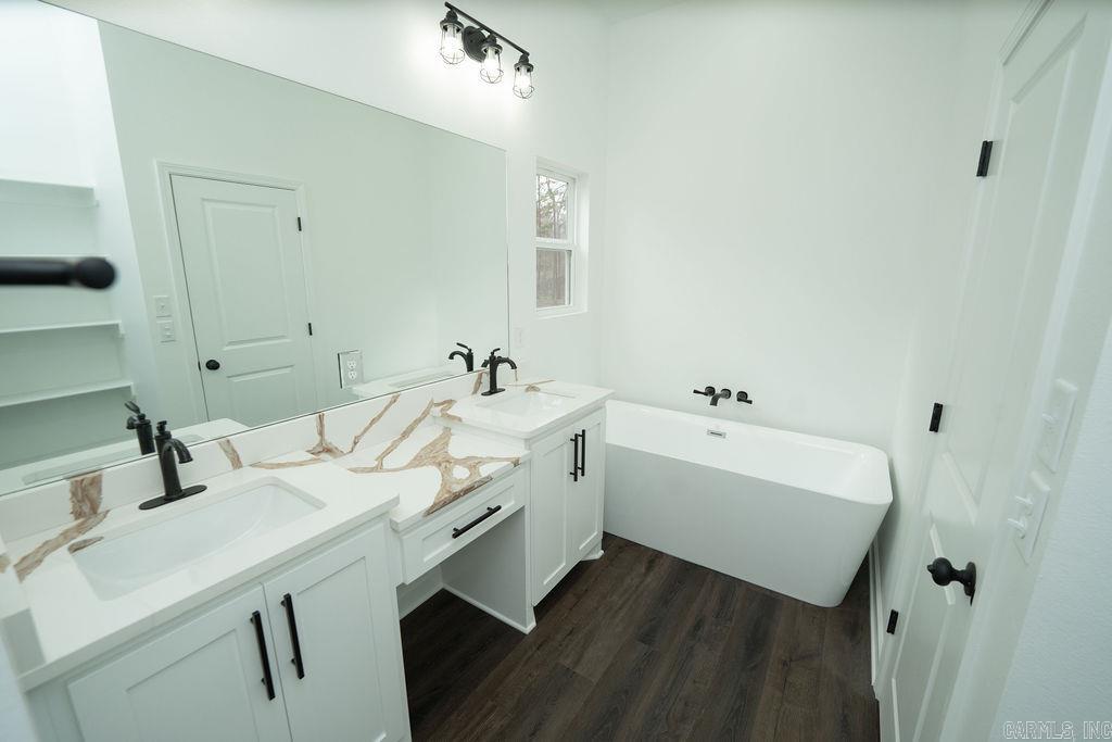 7048 Agua Blanca  Shannon Hills, AR