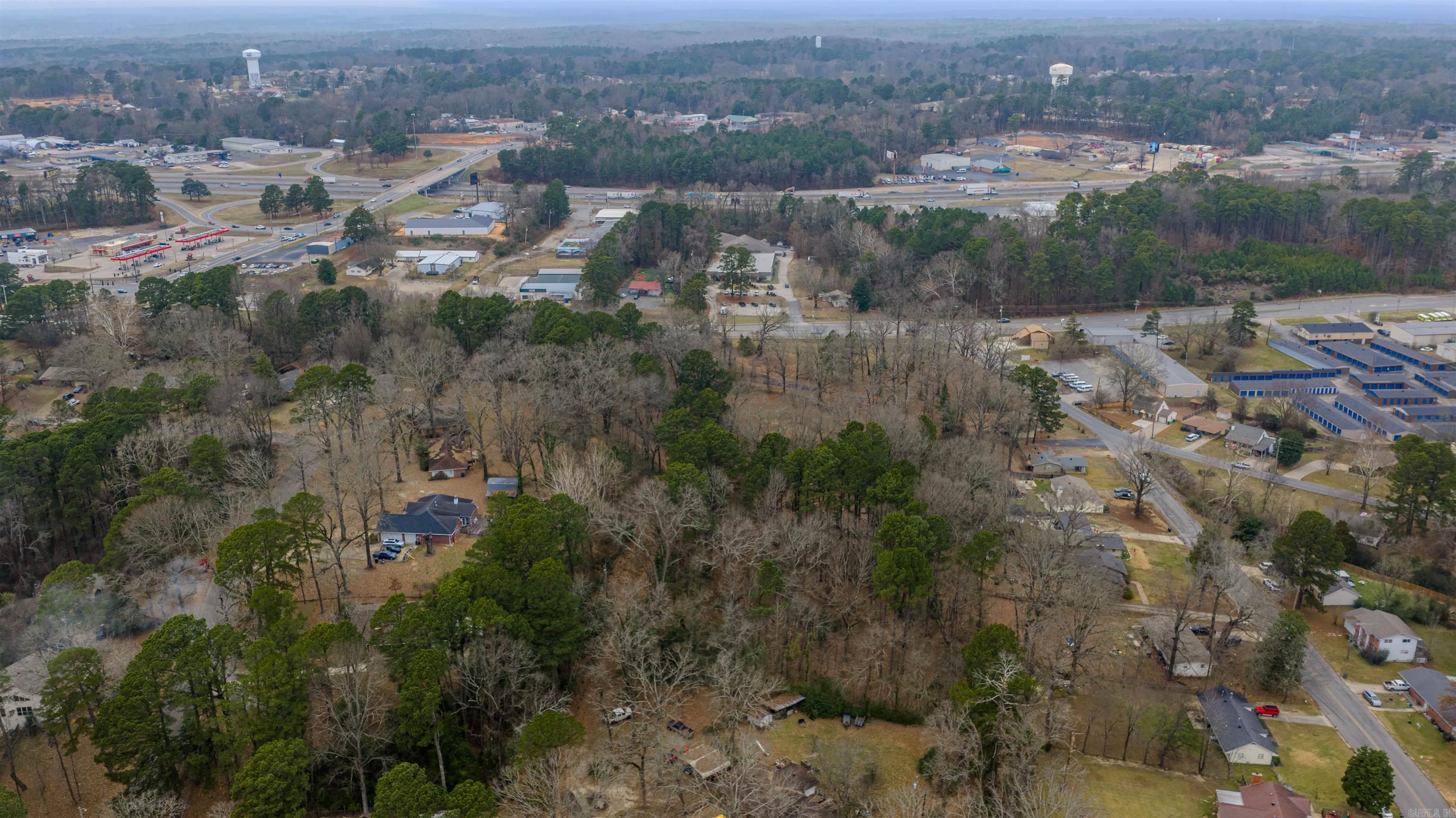 2409 Military  Benton, AR