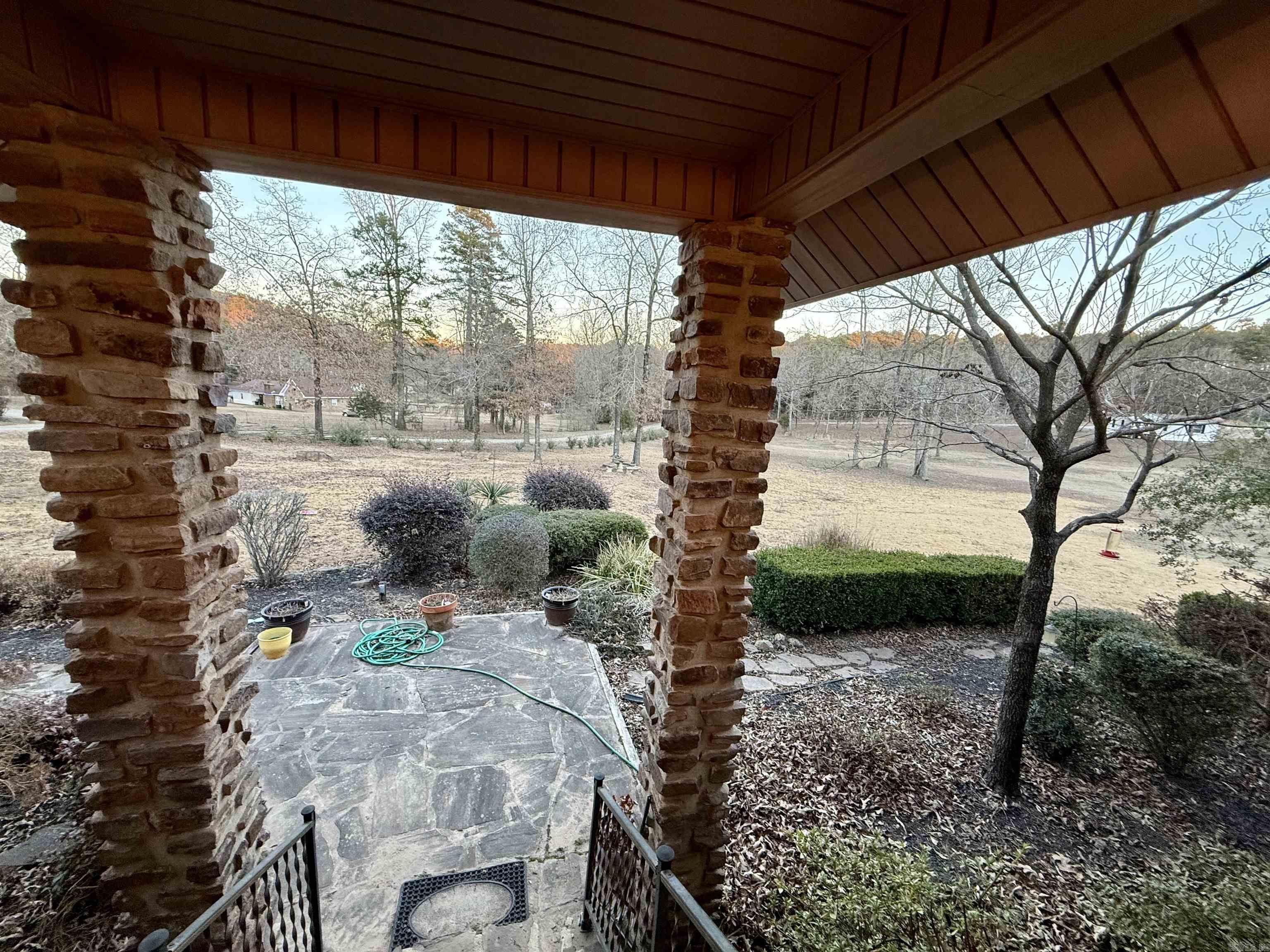 247 CR 2602  Knoxville, AR