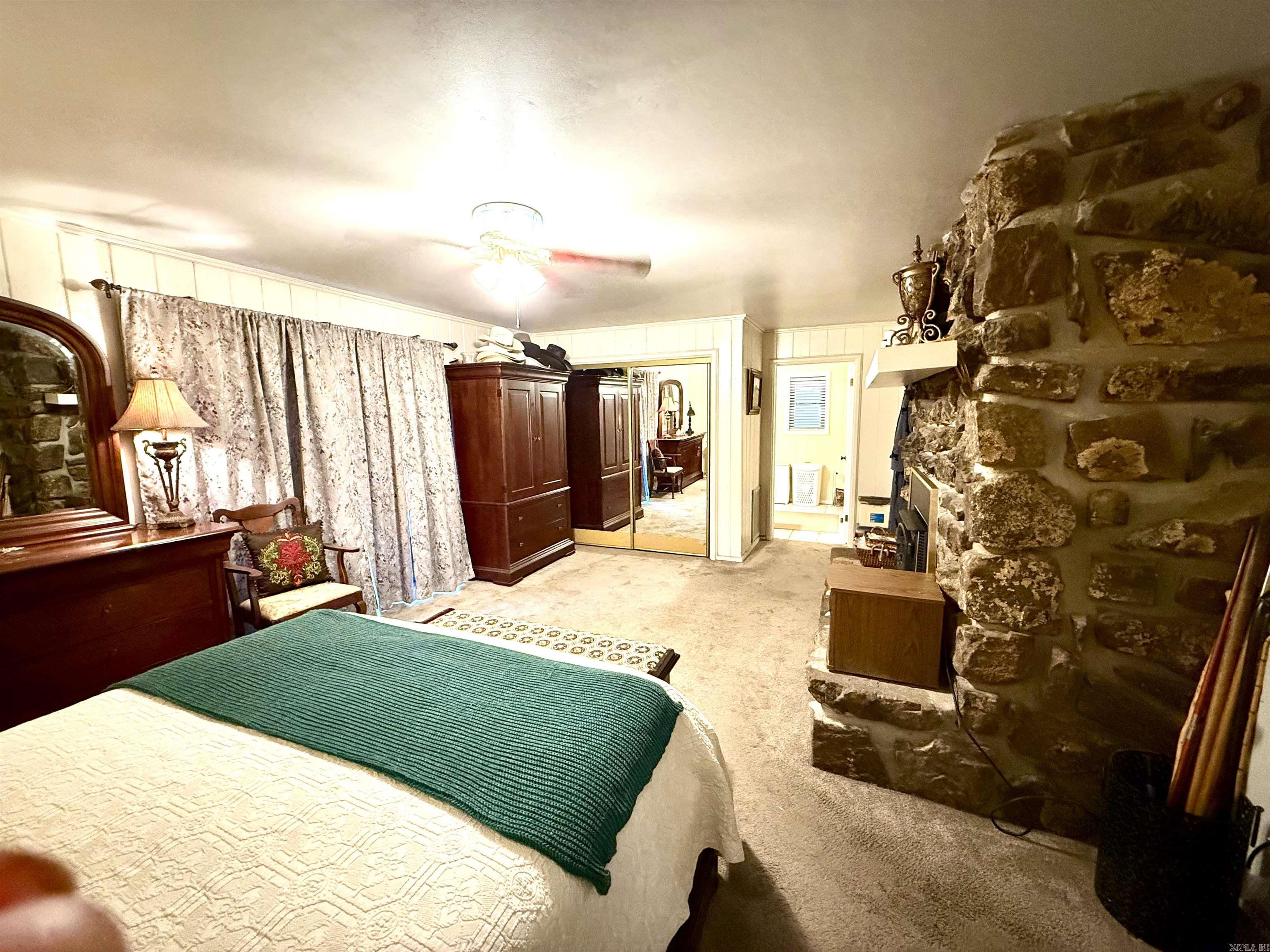 247 CR 2602  Knoxville, AR