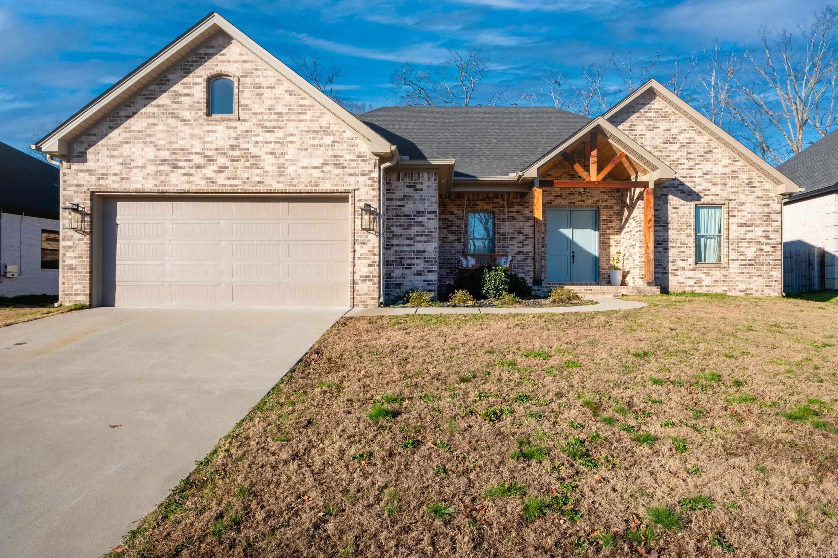 885 Oak Forest  Sherwood, AR