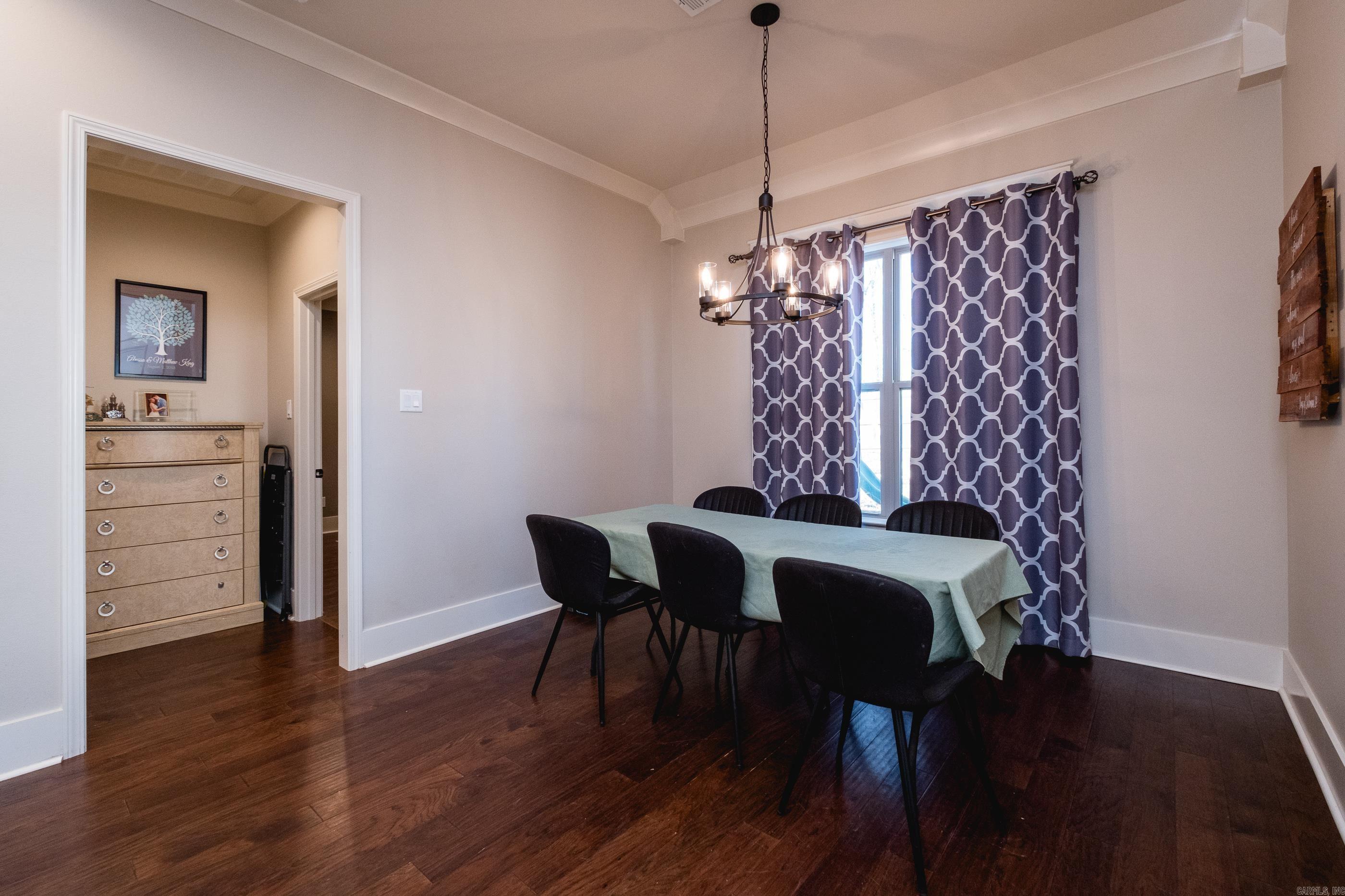 885 Oak Forest  Sherwood, AR