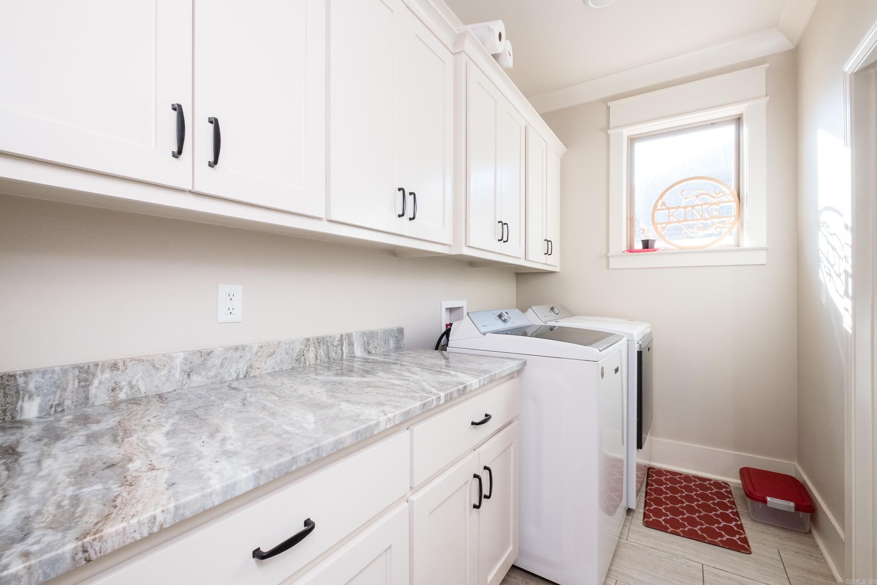 885 Oak Forest  Sherwood, AR