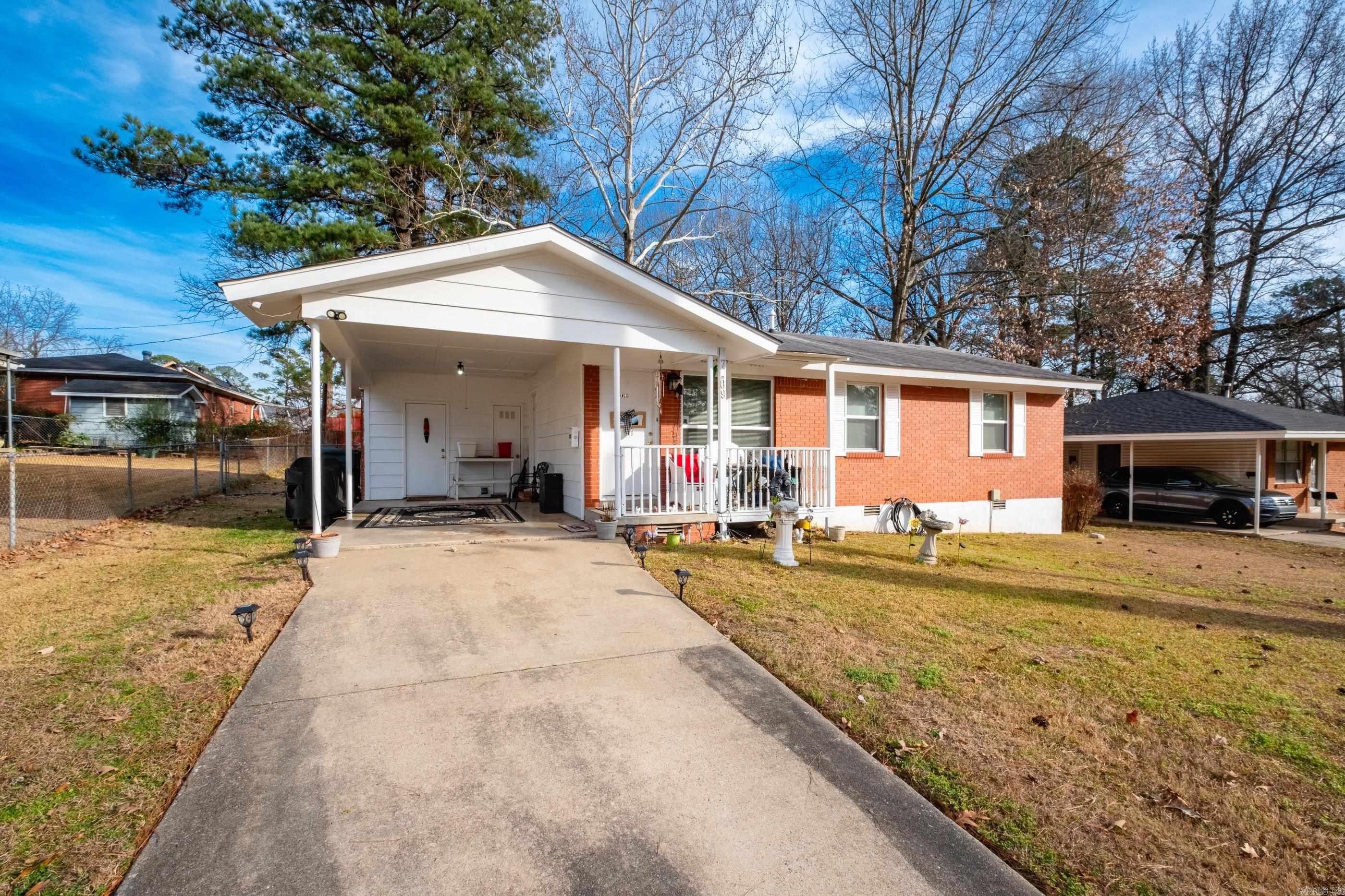 7109 Westmar  Little Rock, AR