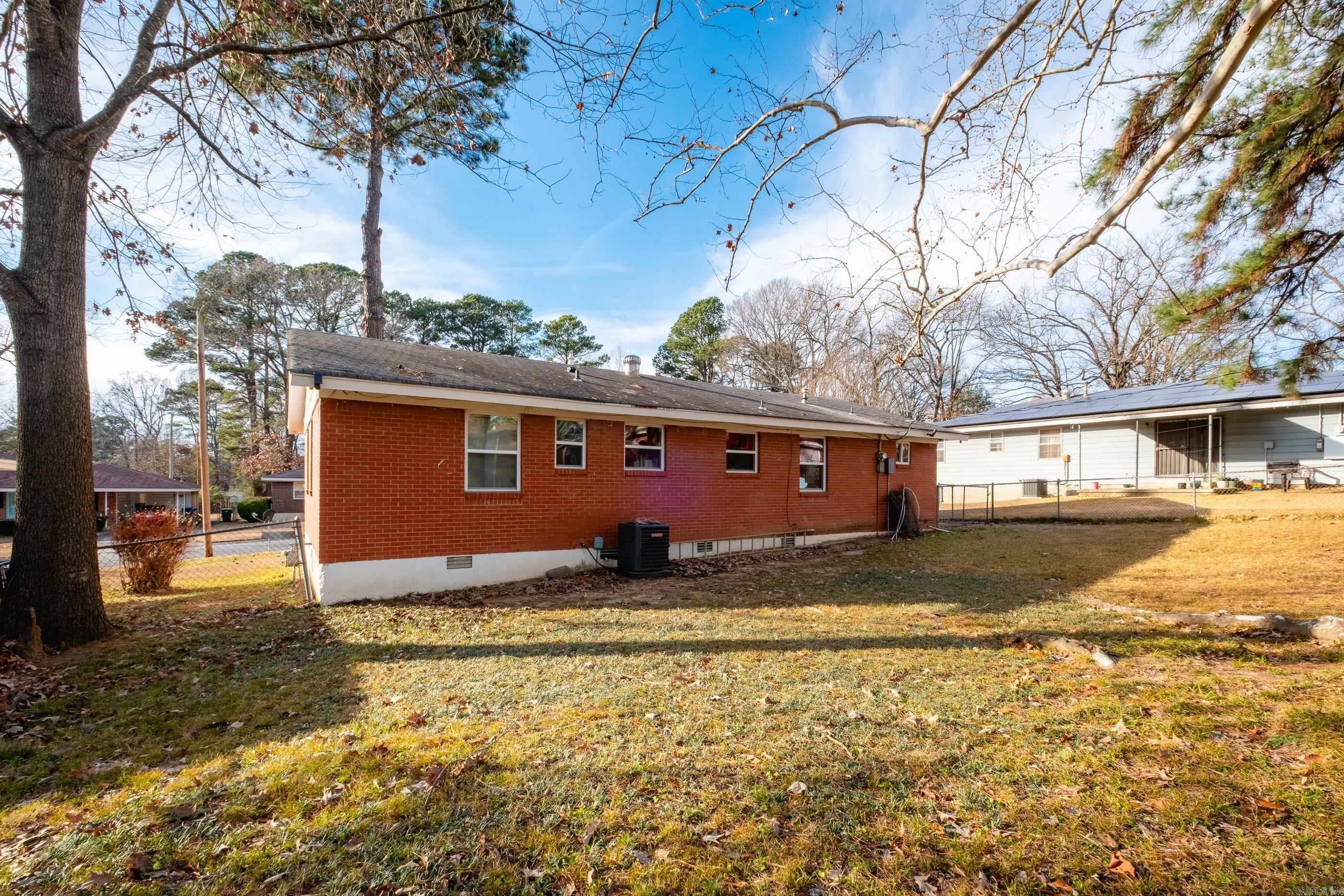 7109 Westmar  Little Rock, AR